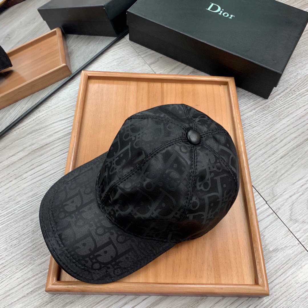 Dior Patterned Baseball Cap - DesignerGu