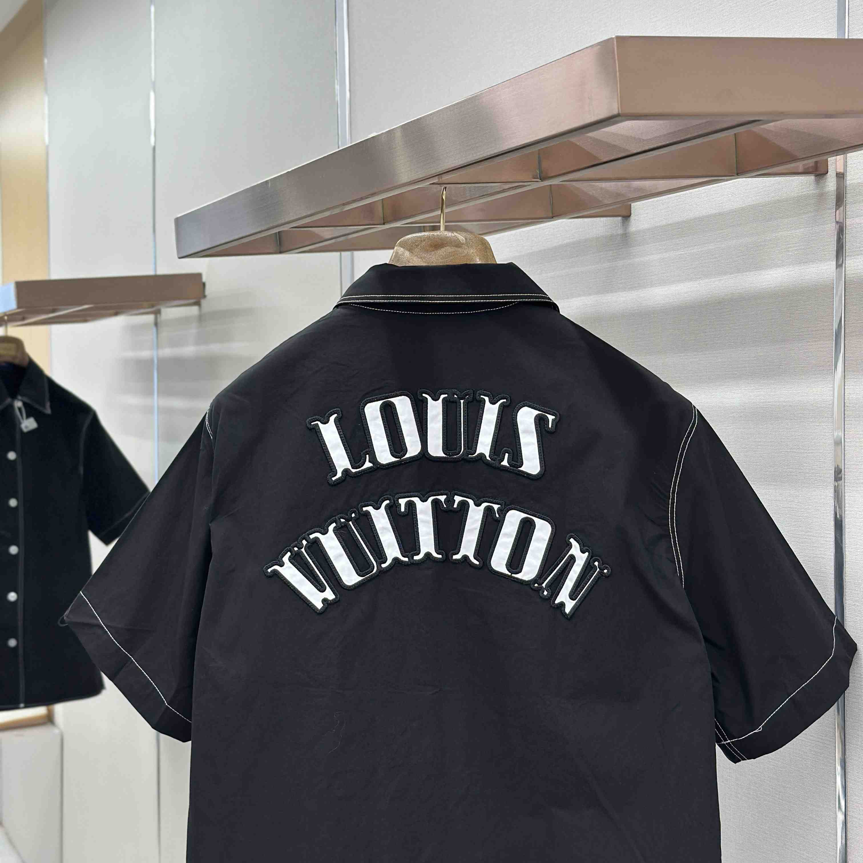 Louis Vuitton Embroidered Dice Short Sleeve Shirt - DesignerGu