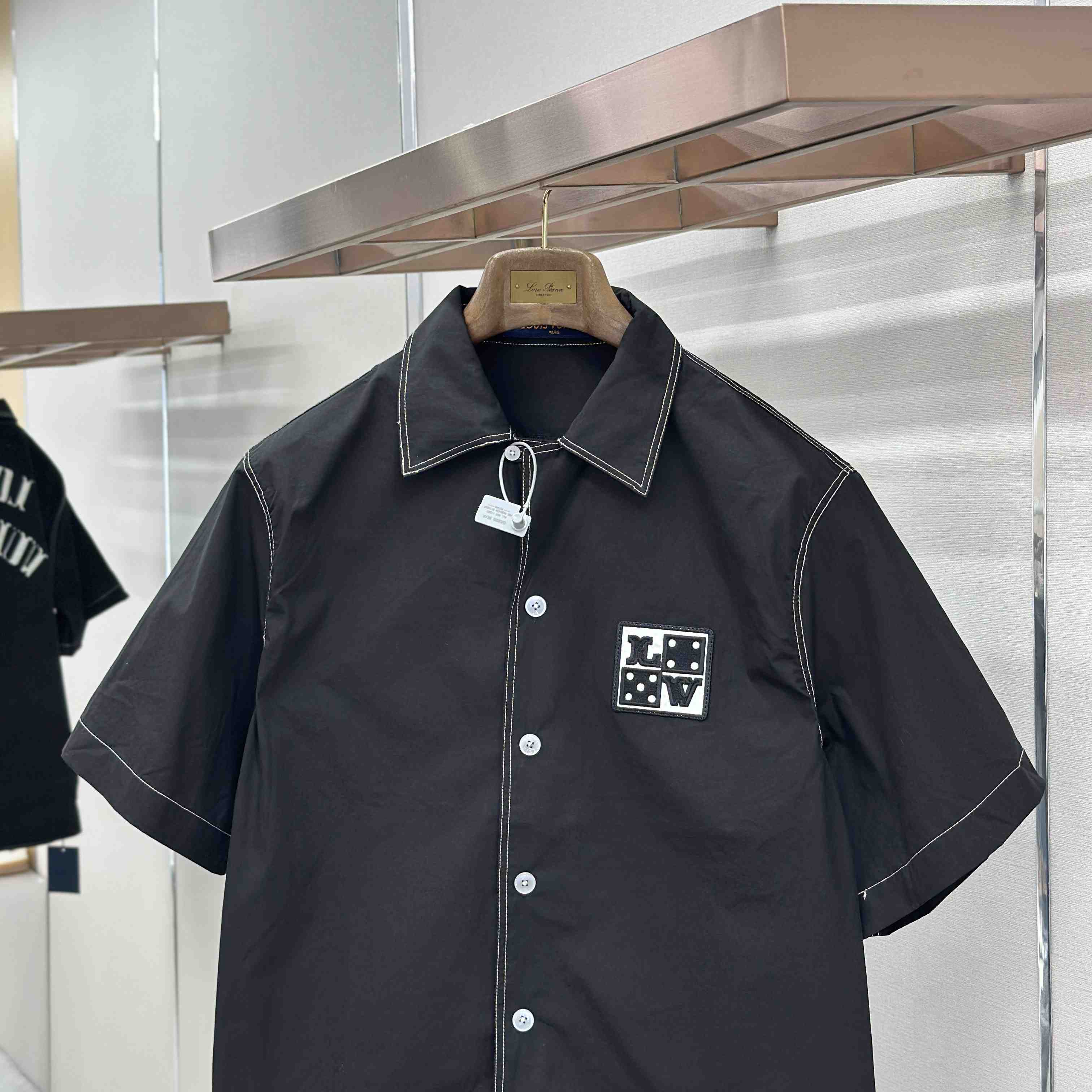 Louis Vuitton Embroidered Dice Short Sleeve Shirt - DesignerGu
