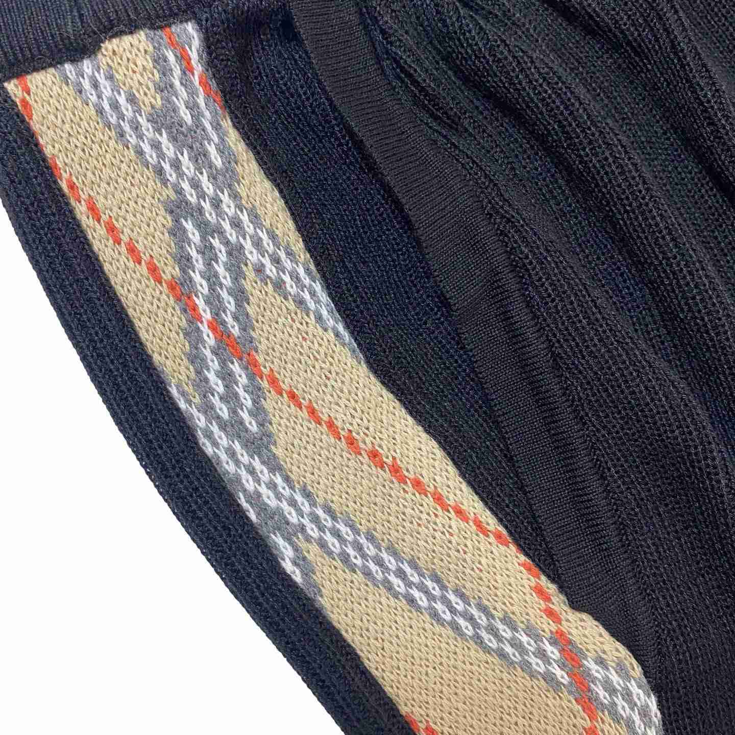 Burberry Check Trim Cotton Blend Shorts - DesignerGu