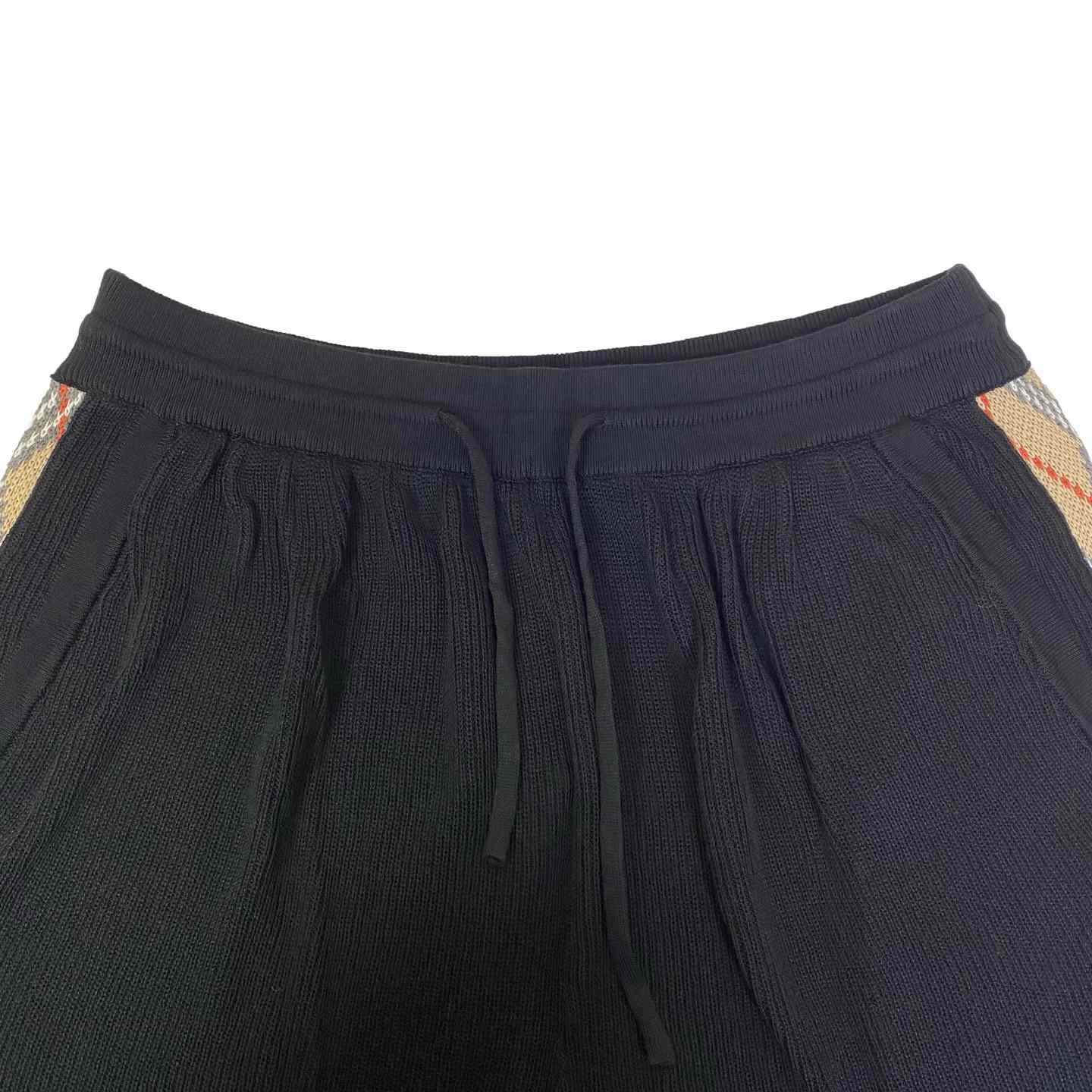 Burberry Check Trim Cotton Blend Shorts - DesignerGu
