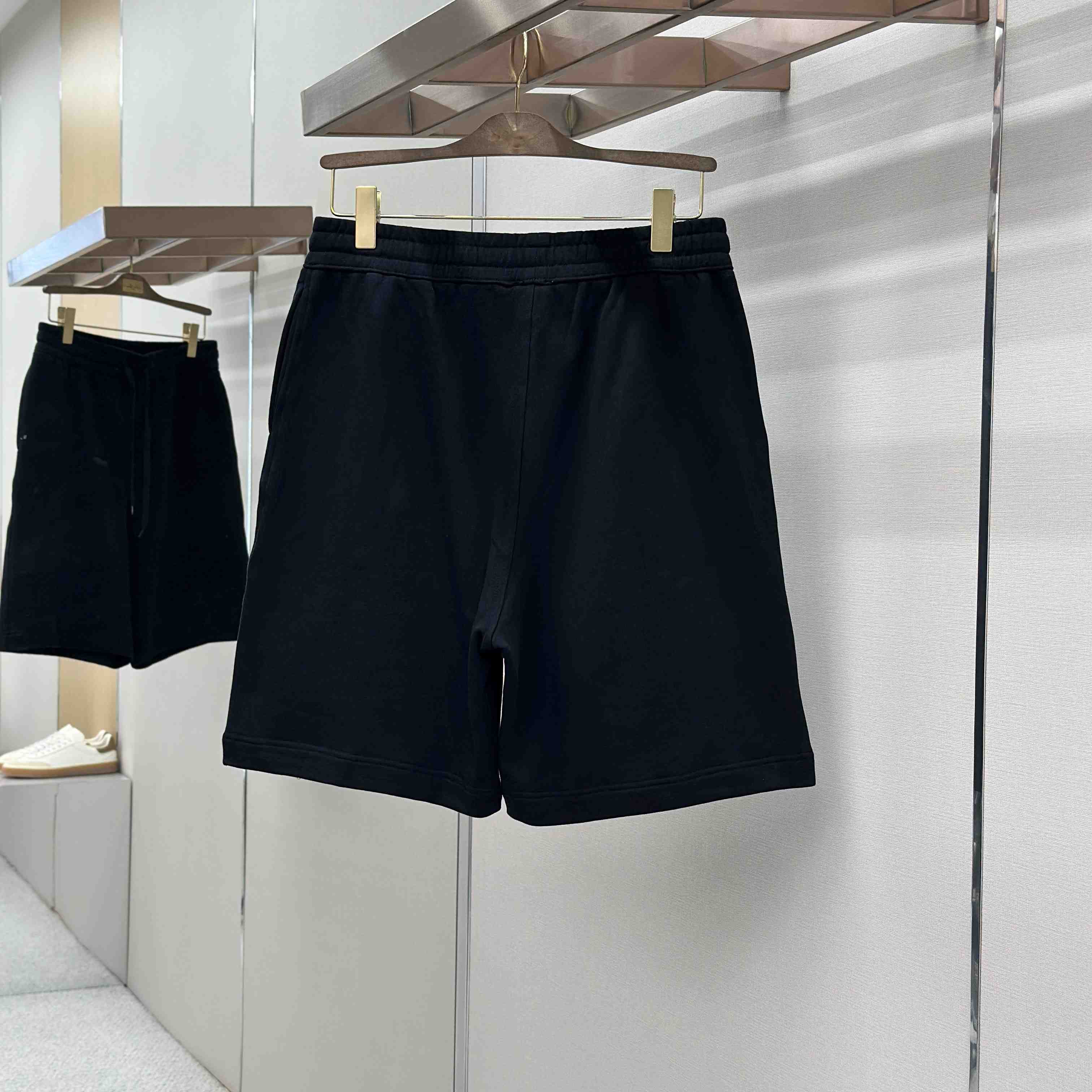 Burberry 'Taylor' Embroidered Logo Shorts - DesignerGu