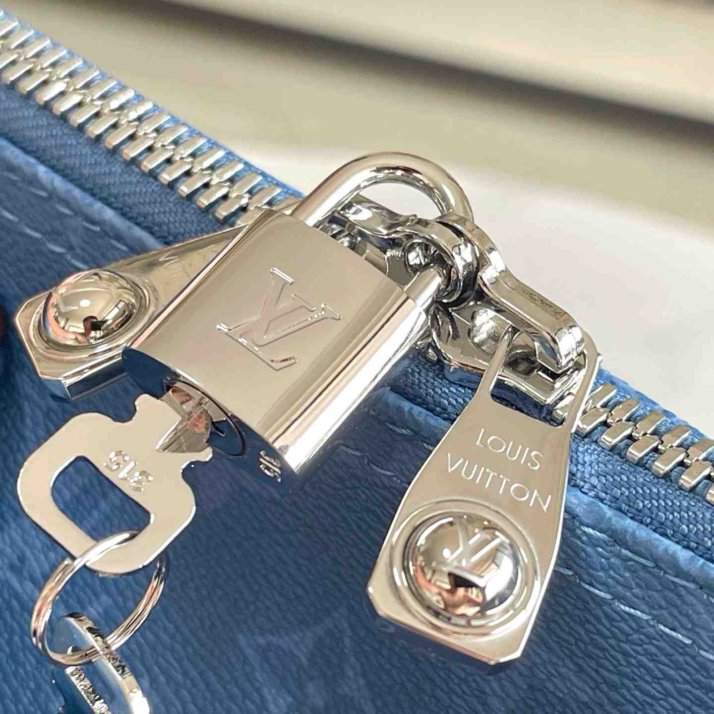 Louis Vuitton Keepall Bandoulière 50 M28227 - DesignerGu