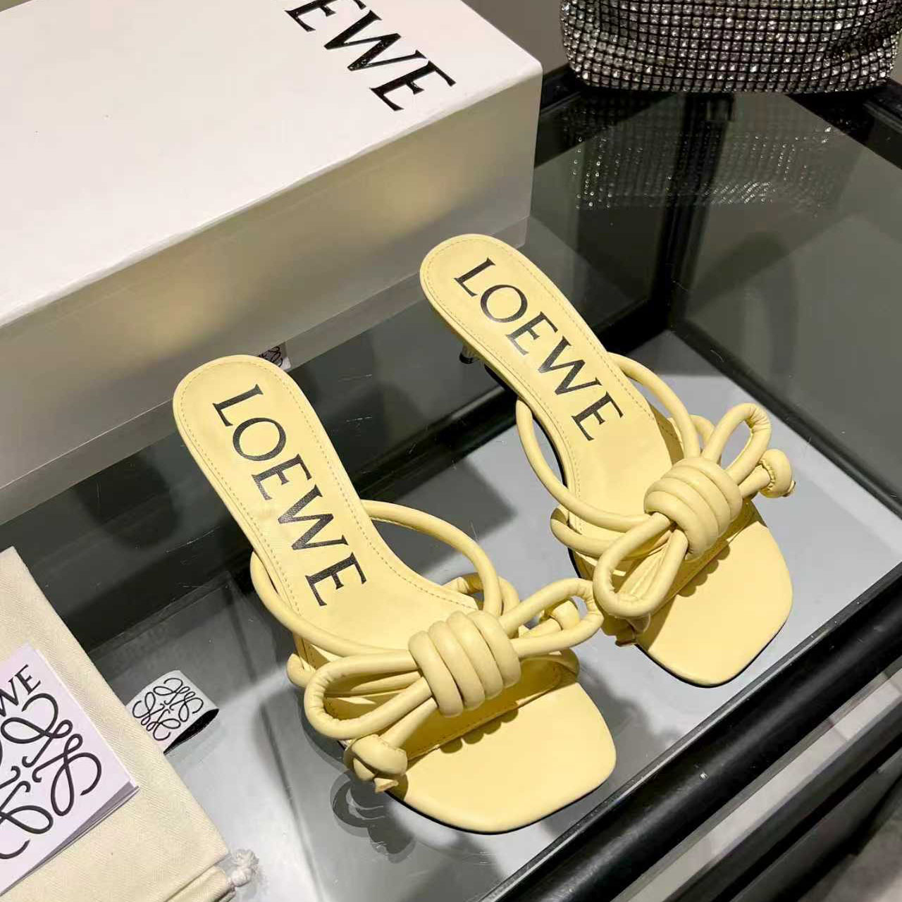Loewe Flamenco Knot Sandal In Lambskin - DesignerGu