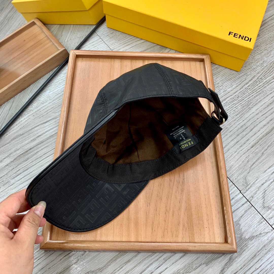Fendi FF Jacquard Baseball Cap - DesignerGu
