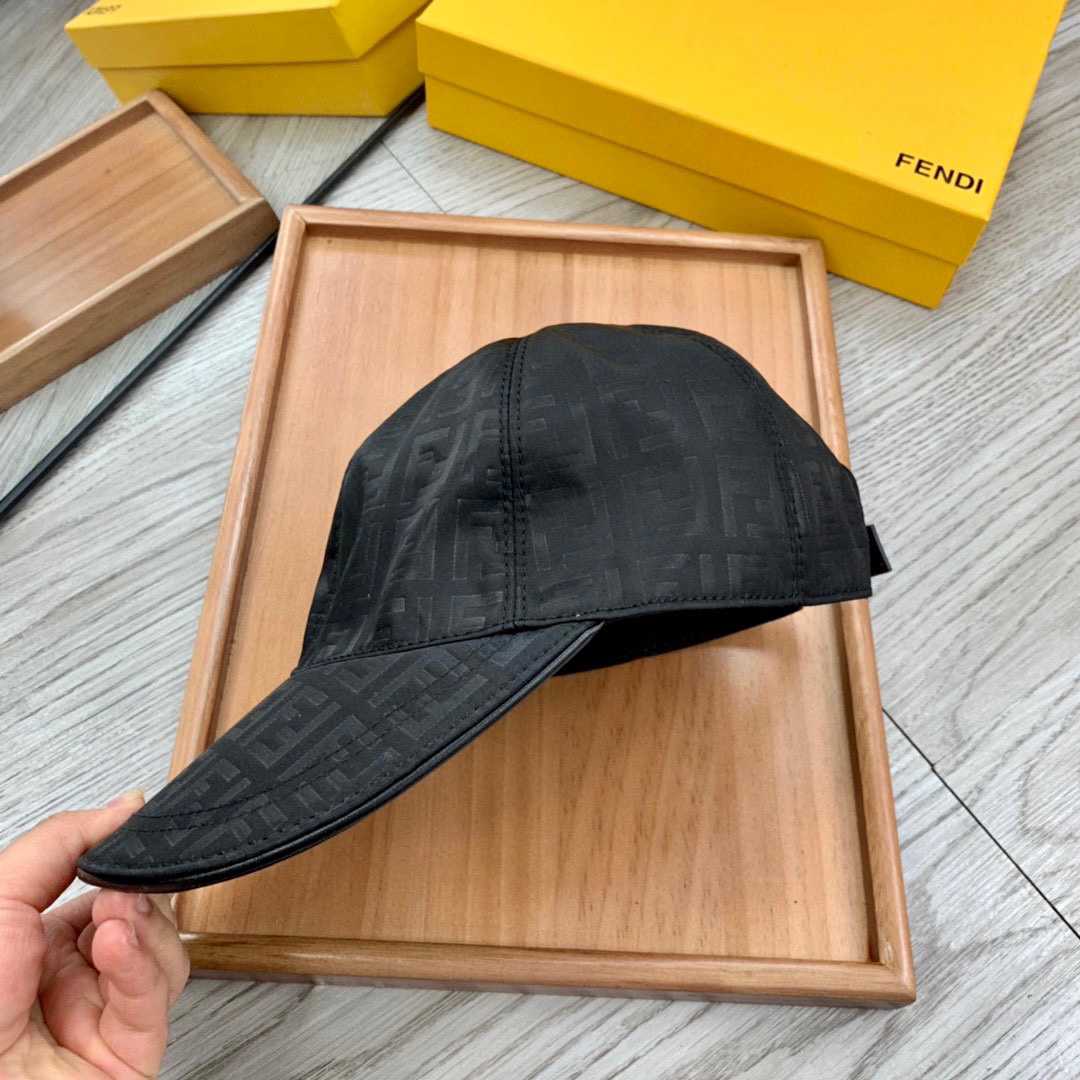 Fendi FF Jacquard Baseball Cap - DesignerGu
