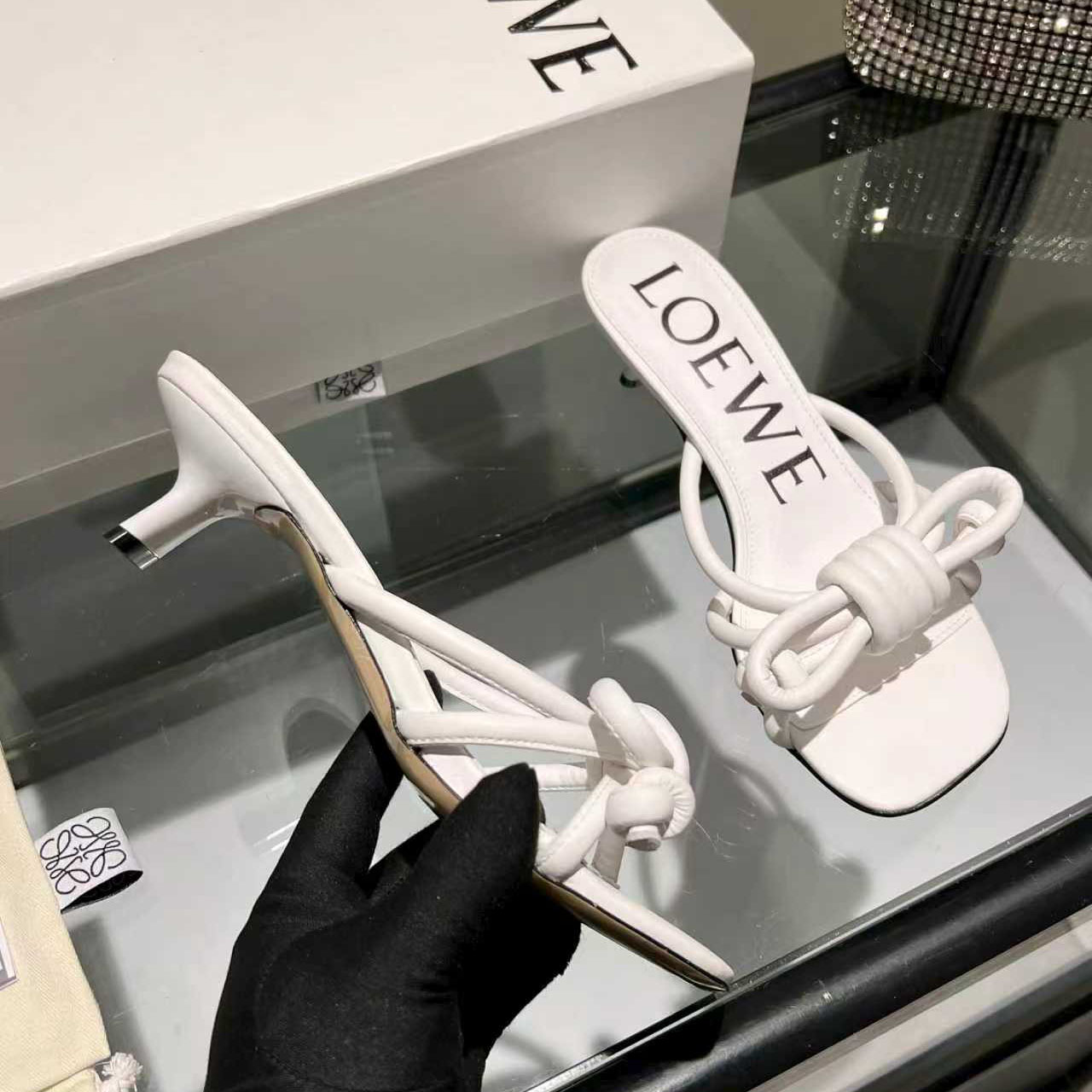 Loewe Flamenco Knot Sandal In Lambskin - DesignerGu