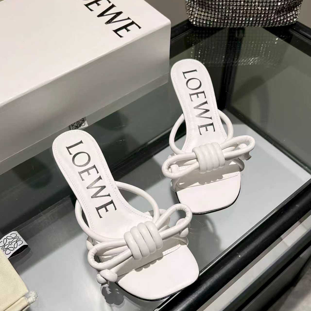 Loewe Flamenco Knot Sandal In Lambskin - DesignerGu
