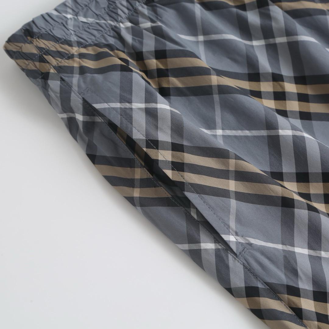 Burberry Check Swim Shorts - DesignerGu