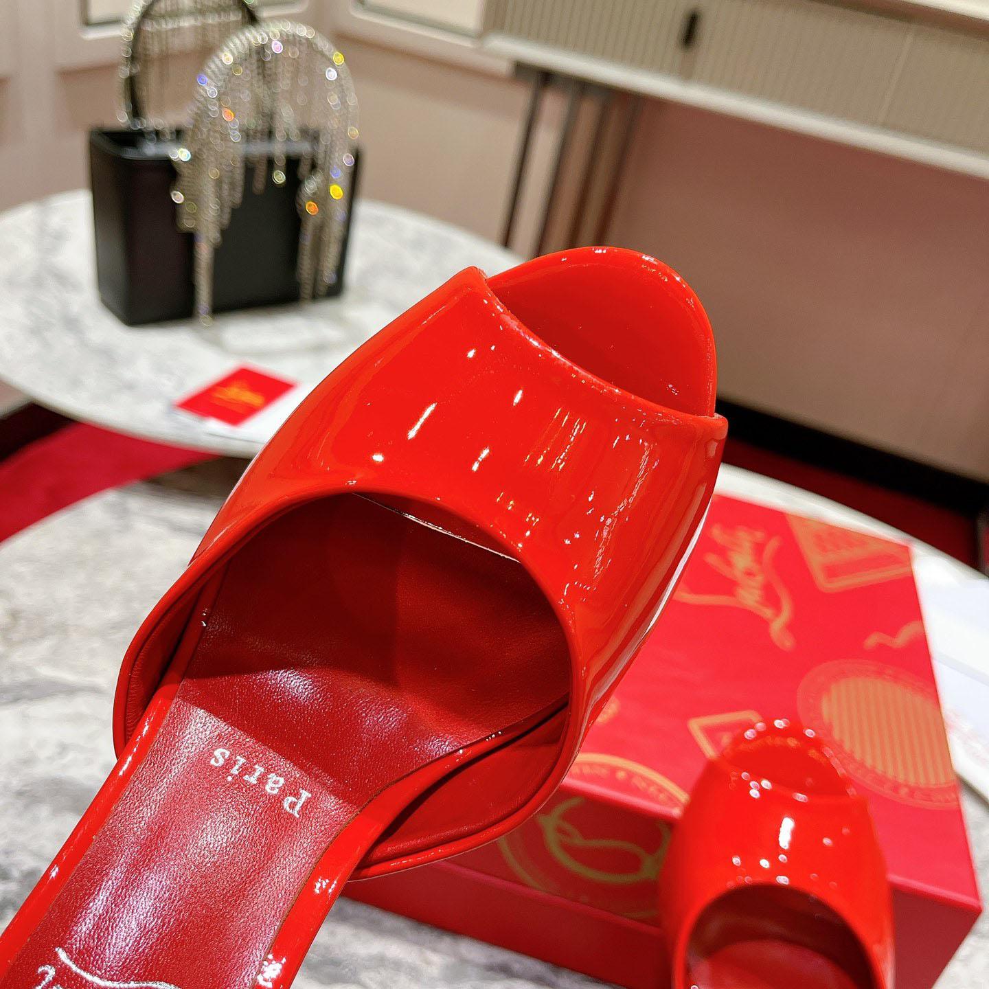 Christian Louboutin Me Dolly 100MM Patent Leather Mules - DesignerGu