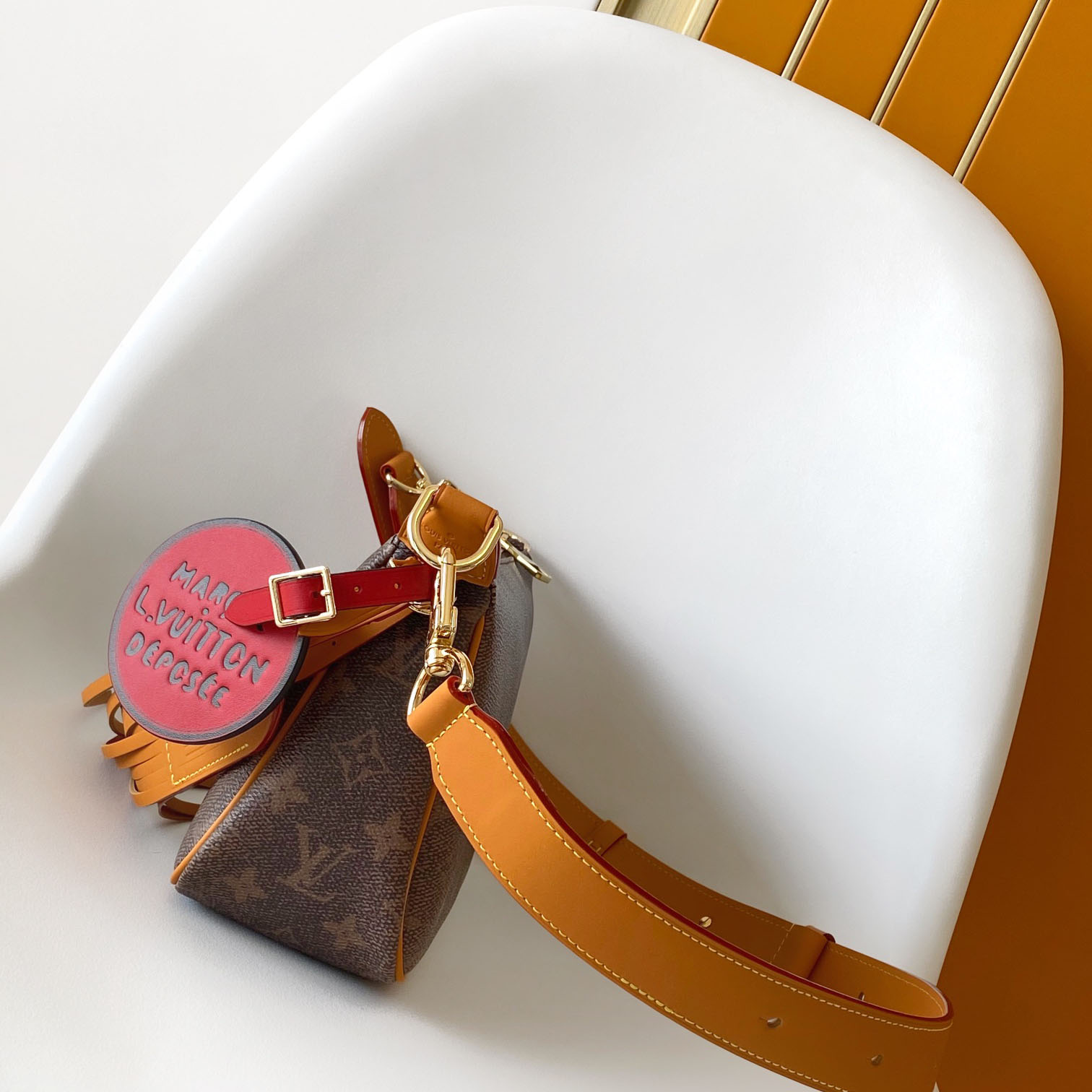 Louis Vuitton  Pochette Accessoires  - DesignerGu