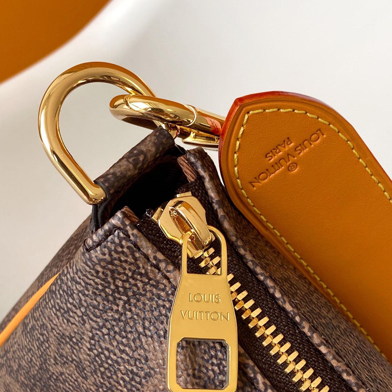 Louis Vuitton  Pochette Accessoires  - DesignerGu