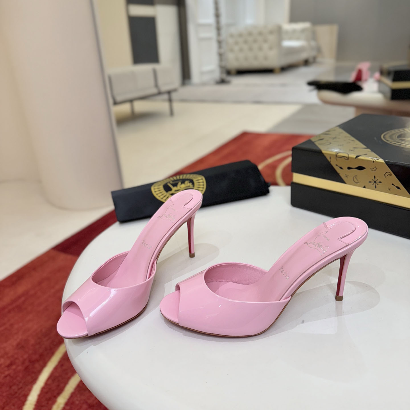Christian Louboutin Me Dolly 100MM Patent Leather Mules - DesignerGu