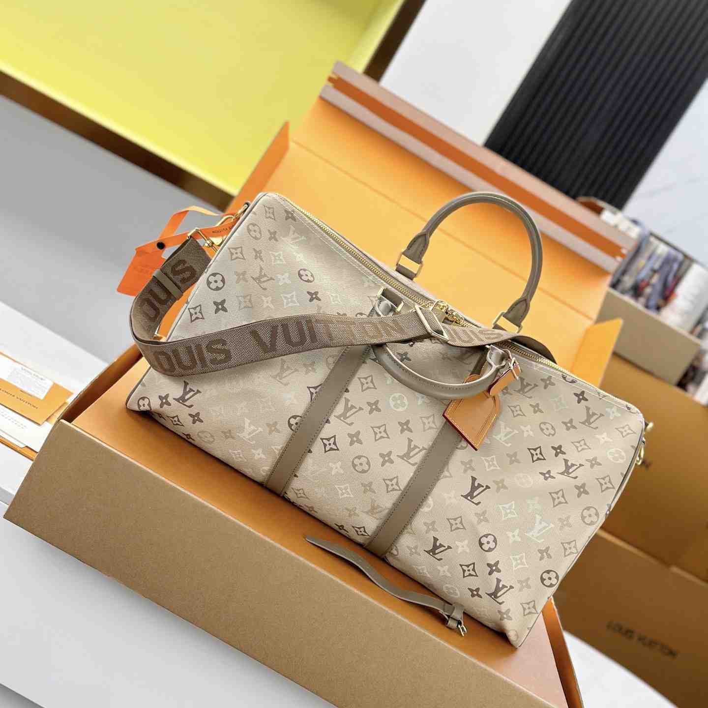 Louis Vuitton Keepall Bandoulière 50 M29159 - DesignerGu