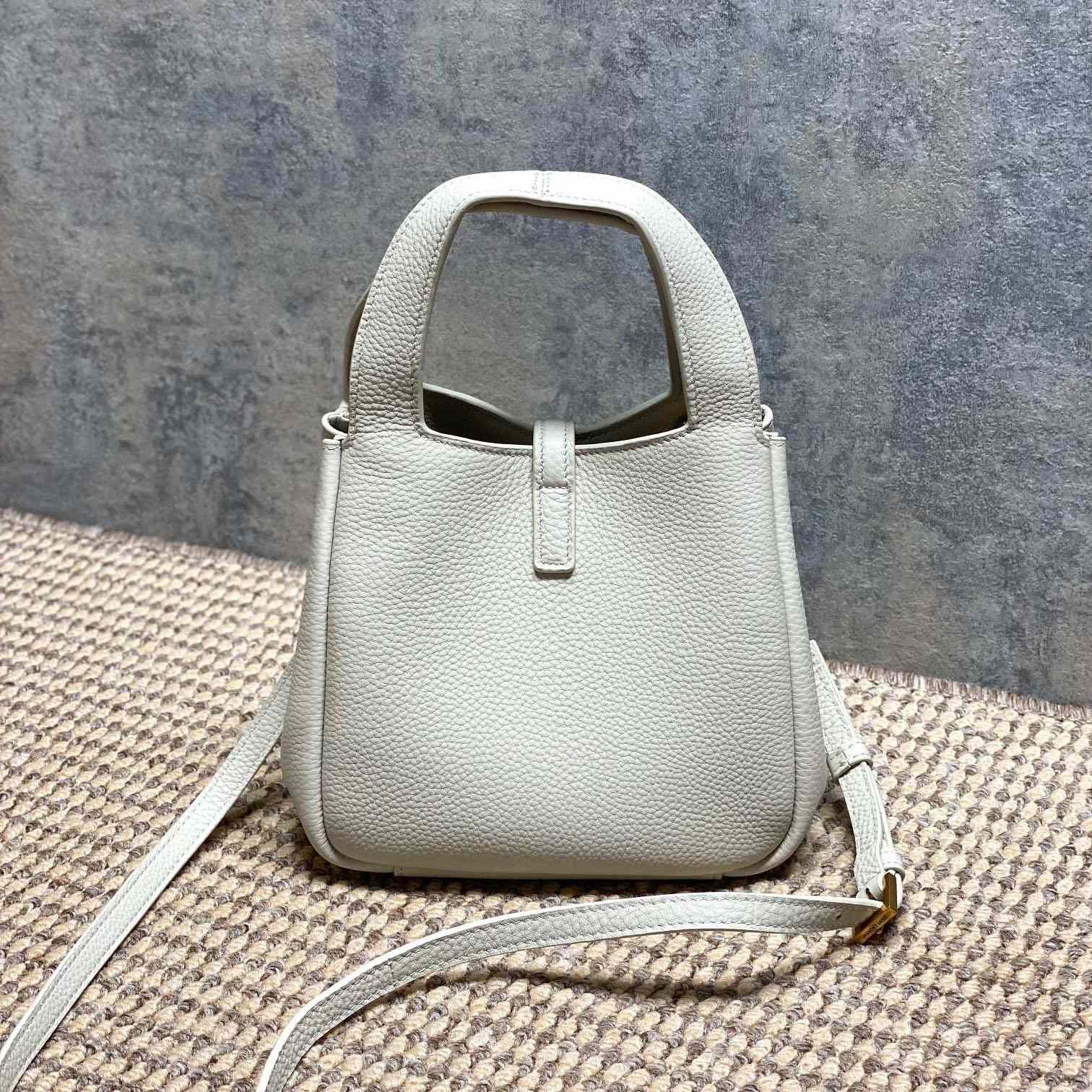 Saint Laurent LE 5 À 7 BABY BEA In Grained Leather - DesignerGu