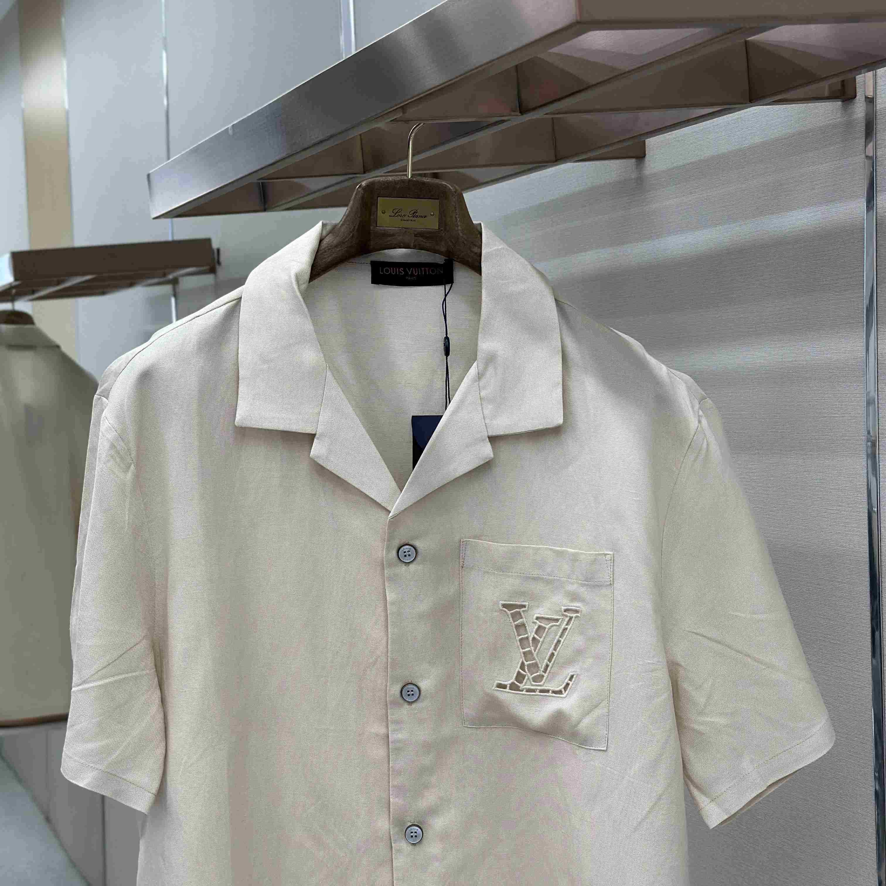 Louis Vuitton Embroidered Short-Sleeved Shirt - DesignerGu