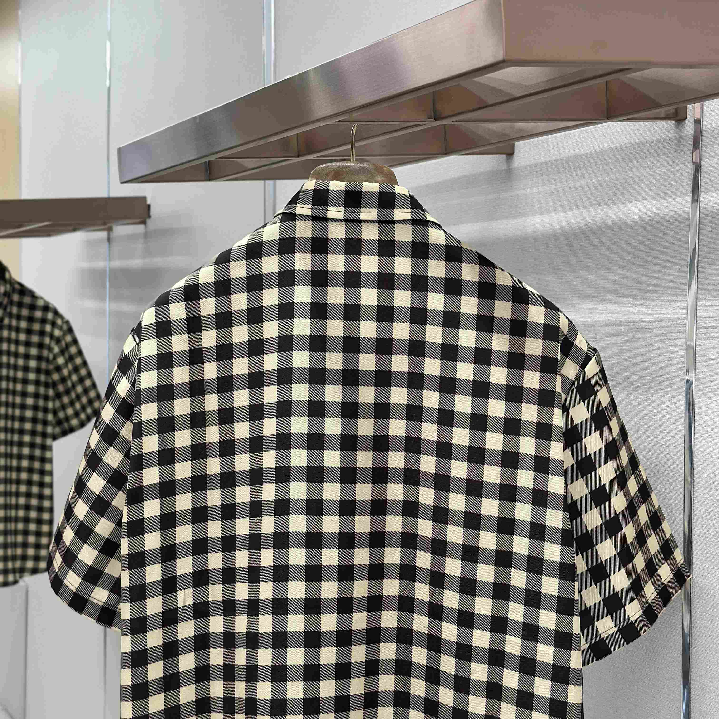 Louis Vuitton Damier Jacquard Short-Sleeved Shirt 1AJRGI - DesignerGu