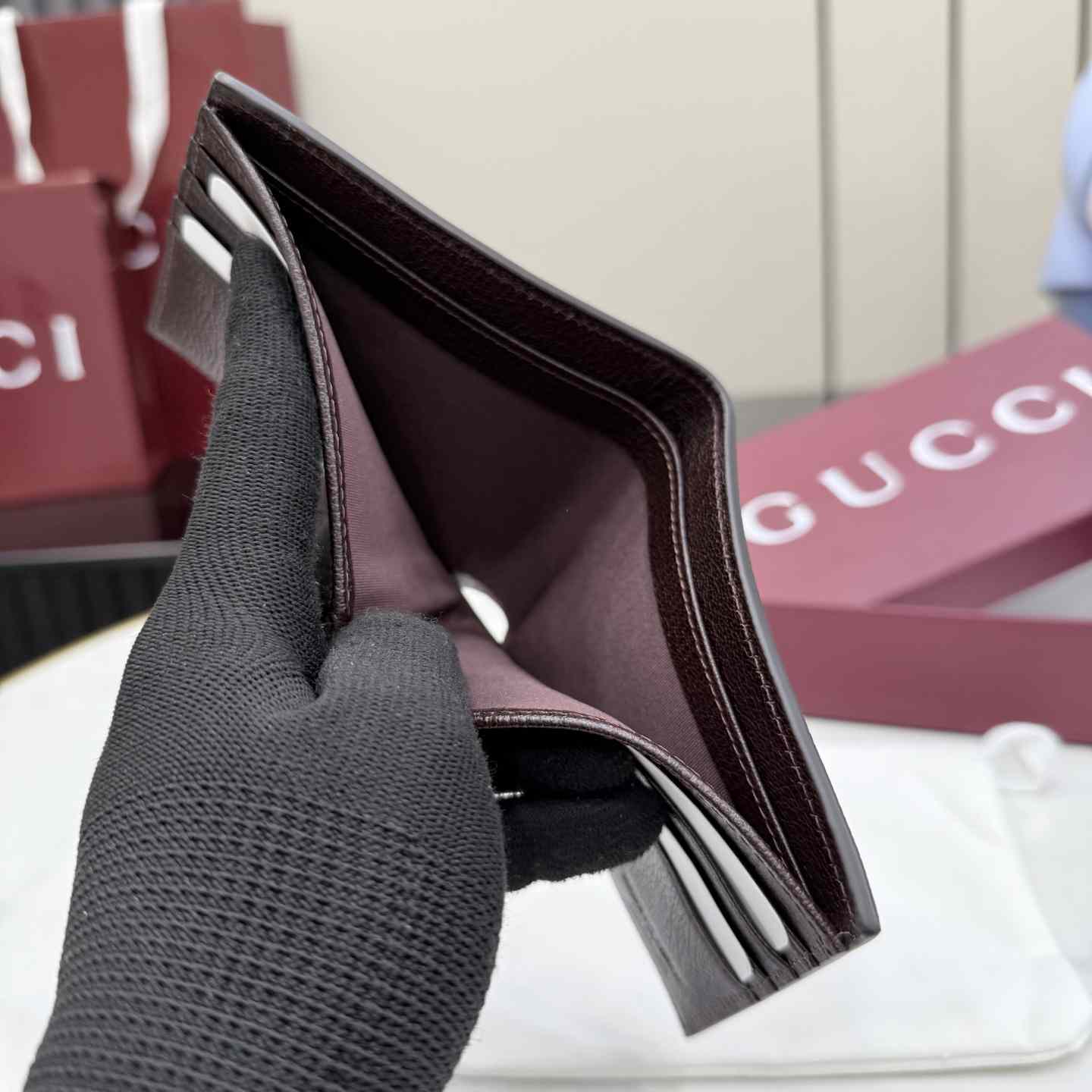Gucci Lira Bi-Fold Wallet 867314 - DesignerGu