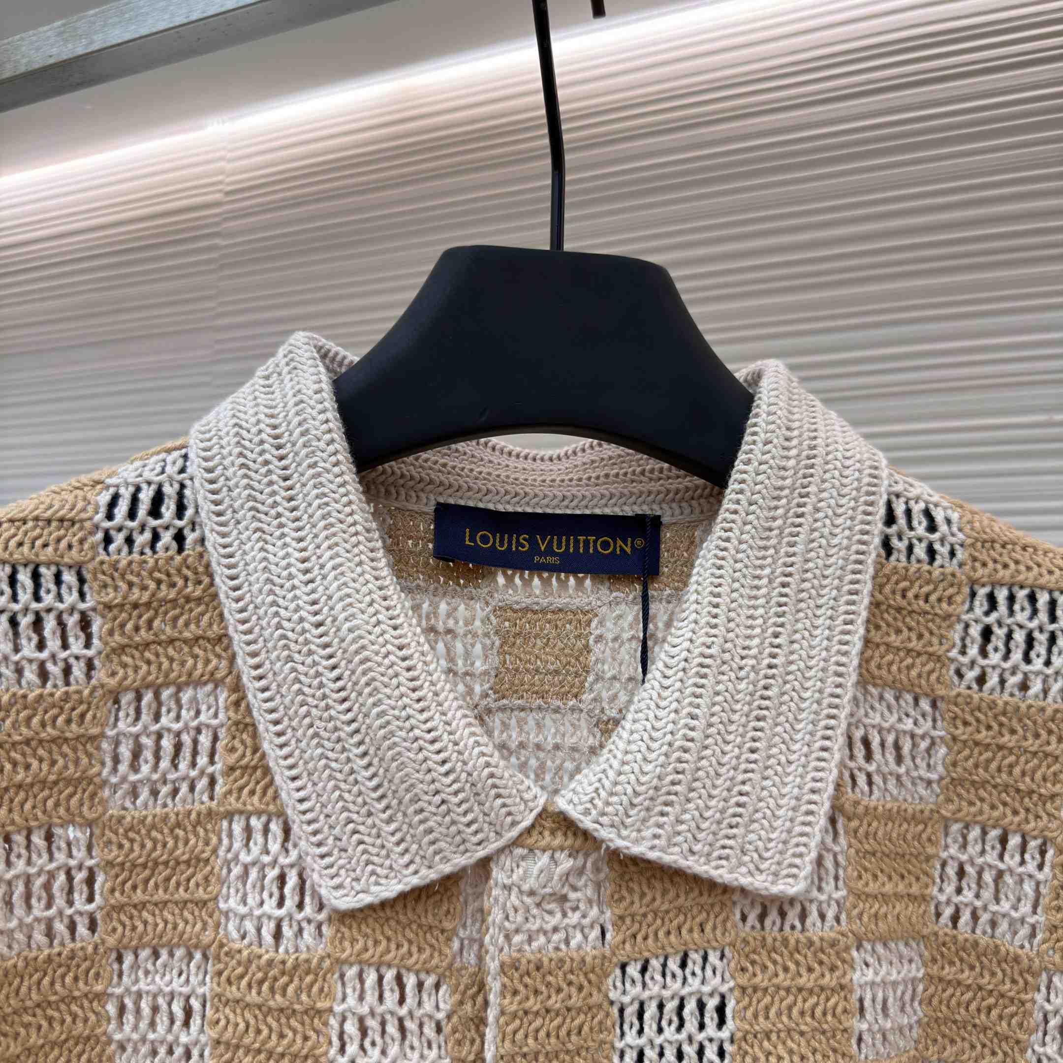 Louis Vuitton Summery Damier Short-Sleeved Shirt 1AKCOC - DesignerGu