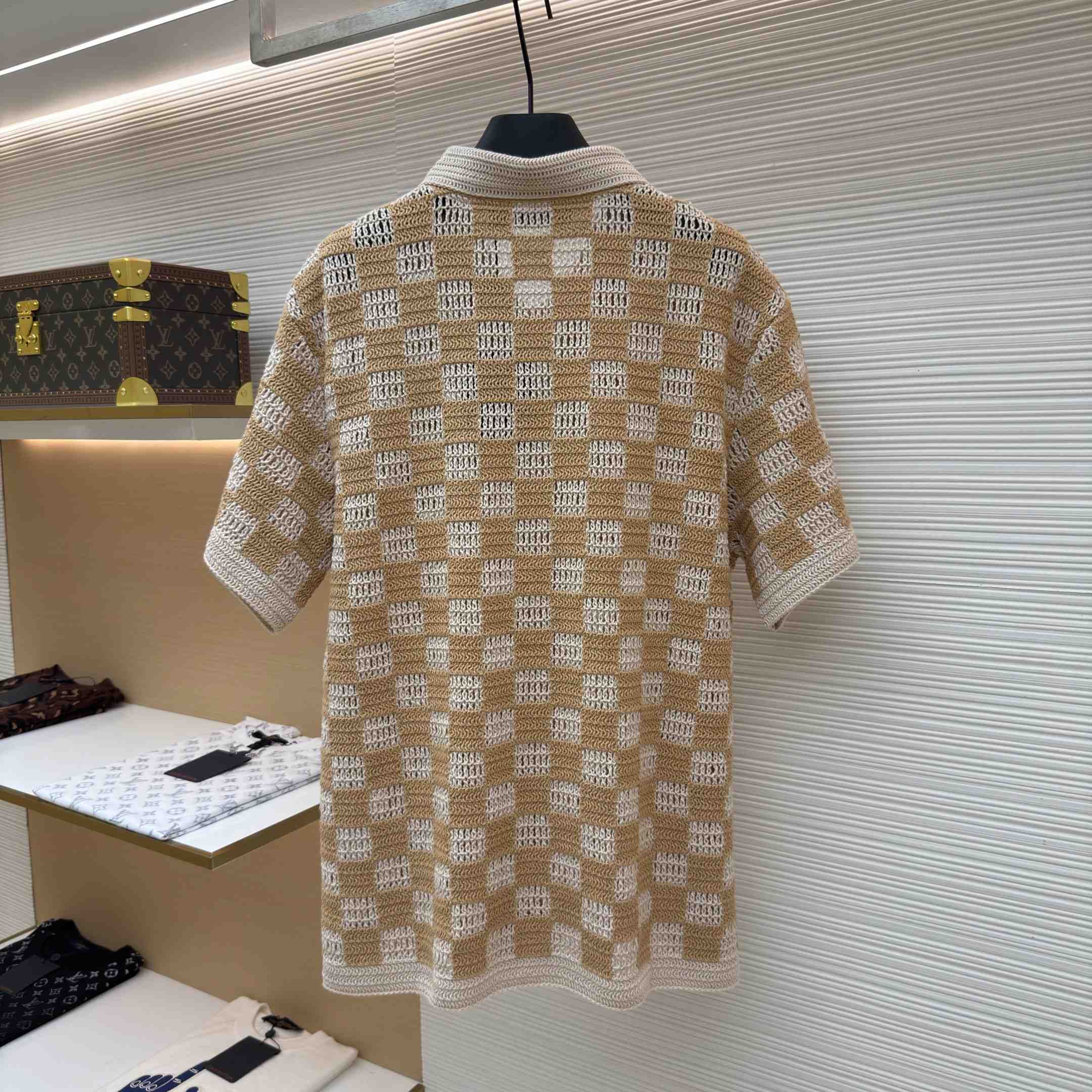 Louis Vuitton Summery Damier Short-Sleeved Shirt 1AKCOC - DesignerGu