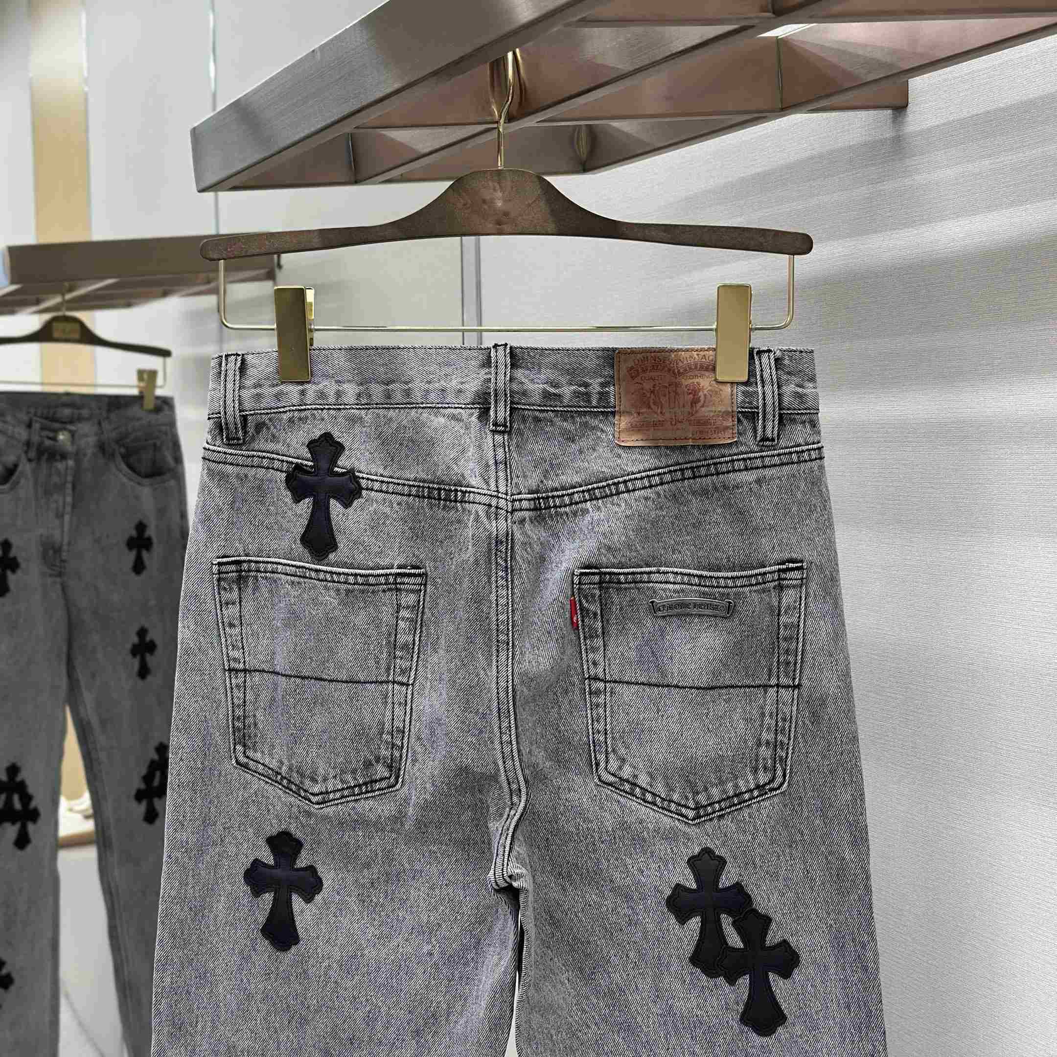 Chrome Hearts Jeans - DesignerGu