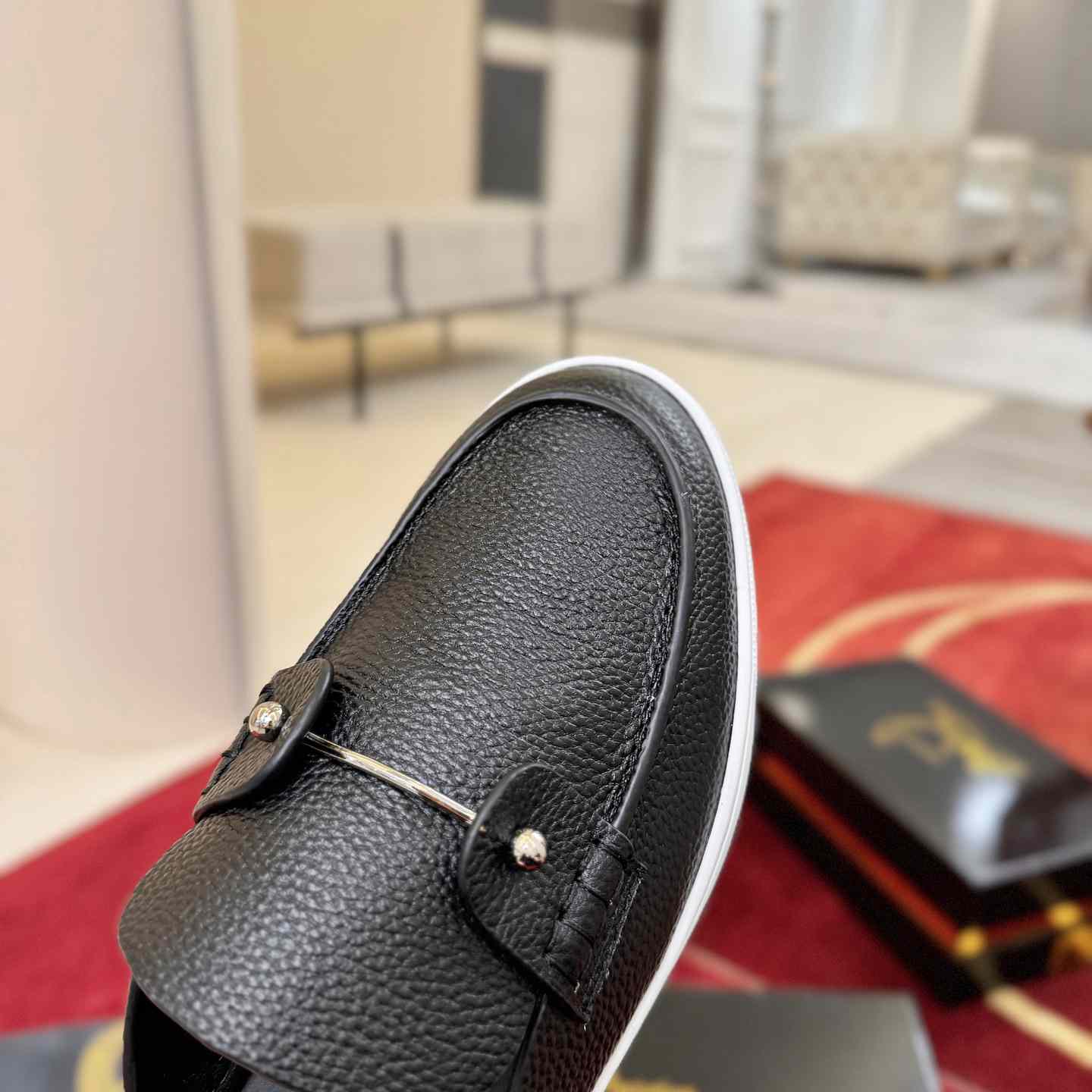 Christian Louboutin Chanme Donna Leather Boat Shoe Mules - DesignerGu