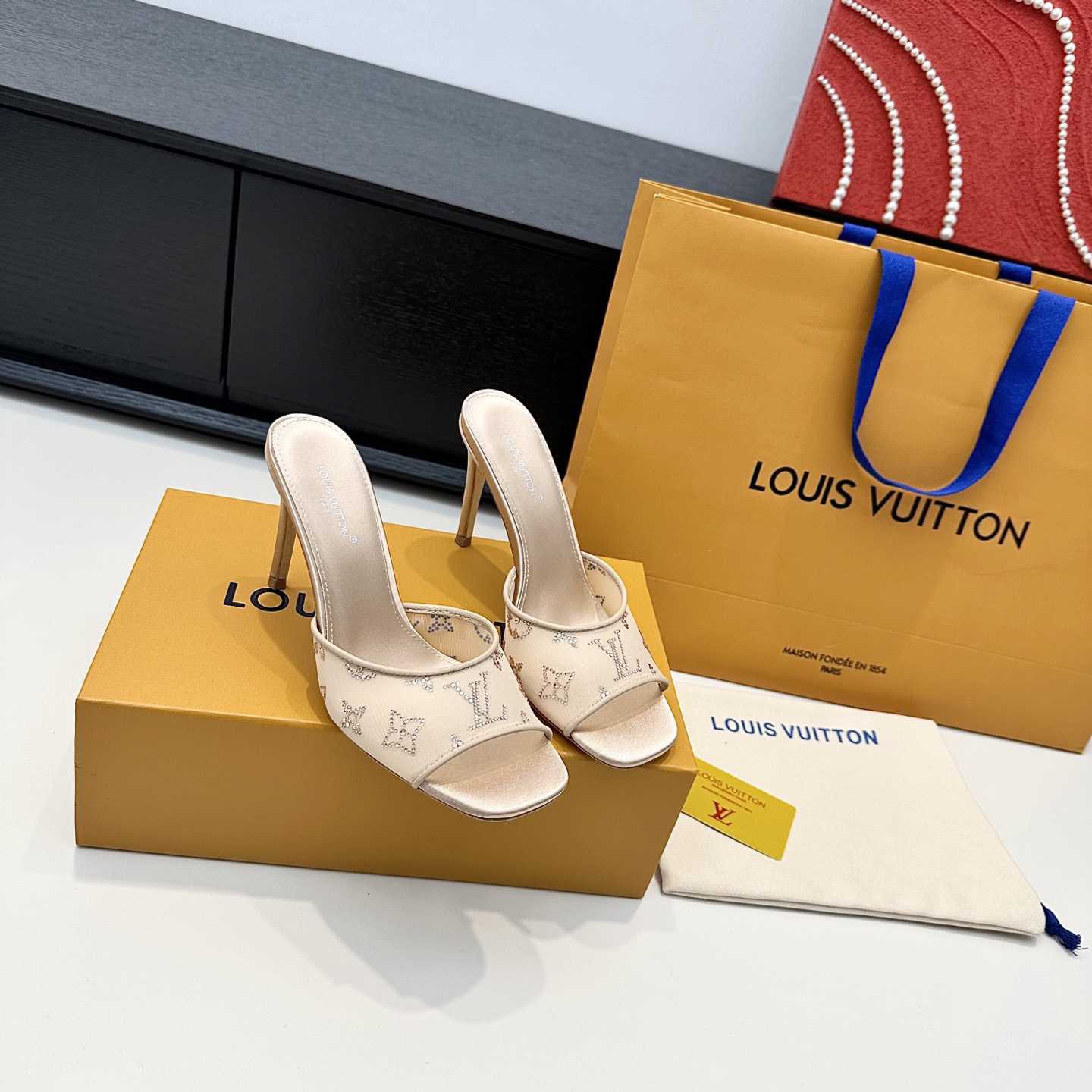 Louis Vuitton Gala Mule - DesignerGu