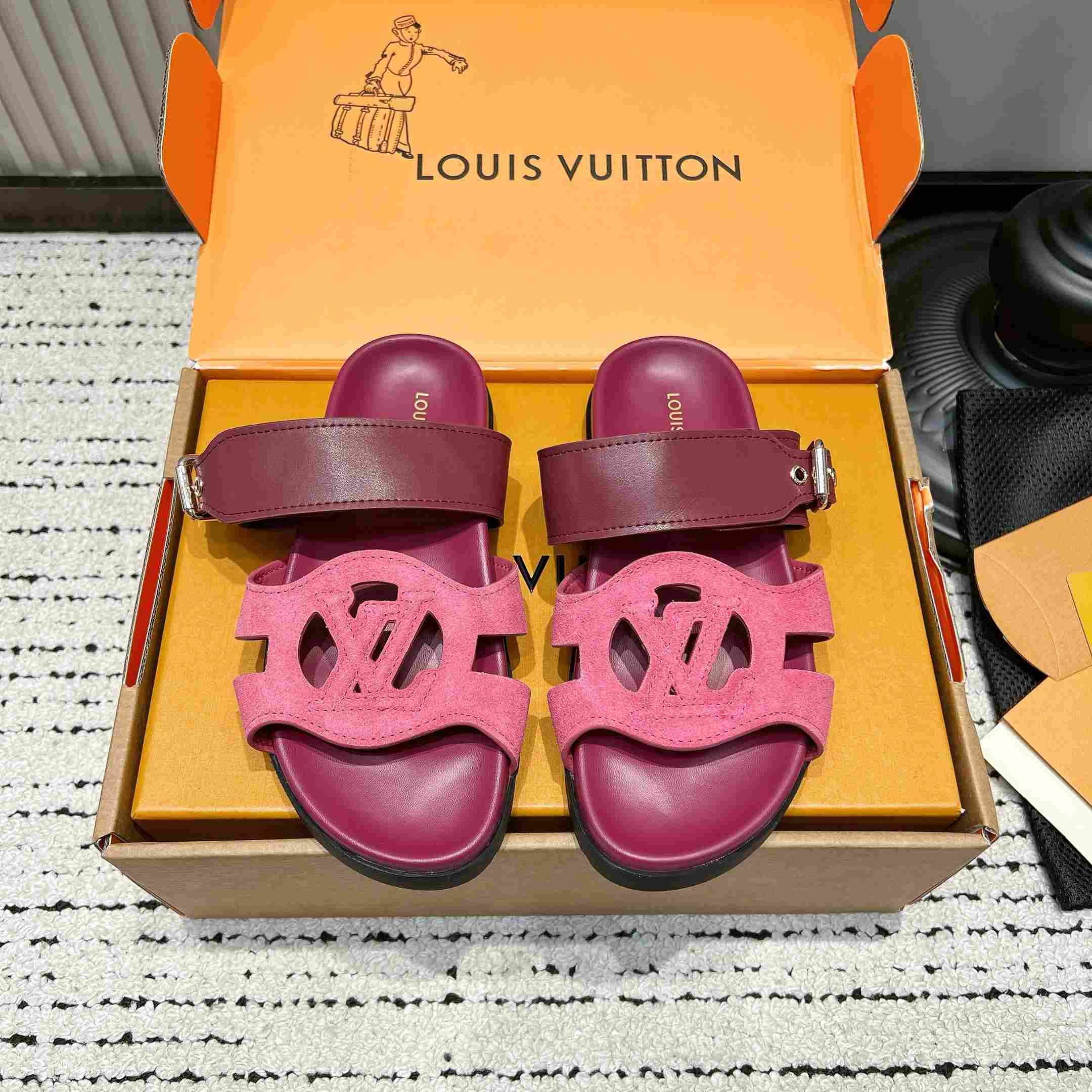 Louis Vuitton LV Isola Comfort Mule  - DesignerGu