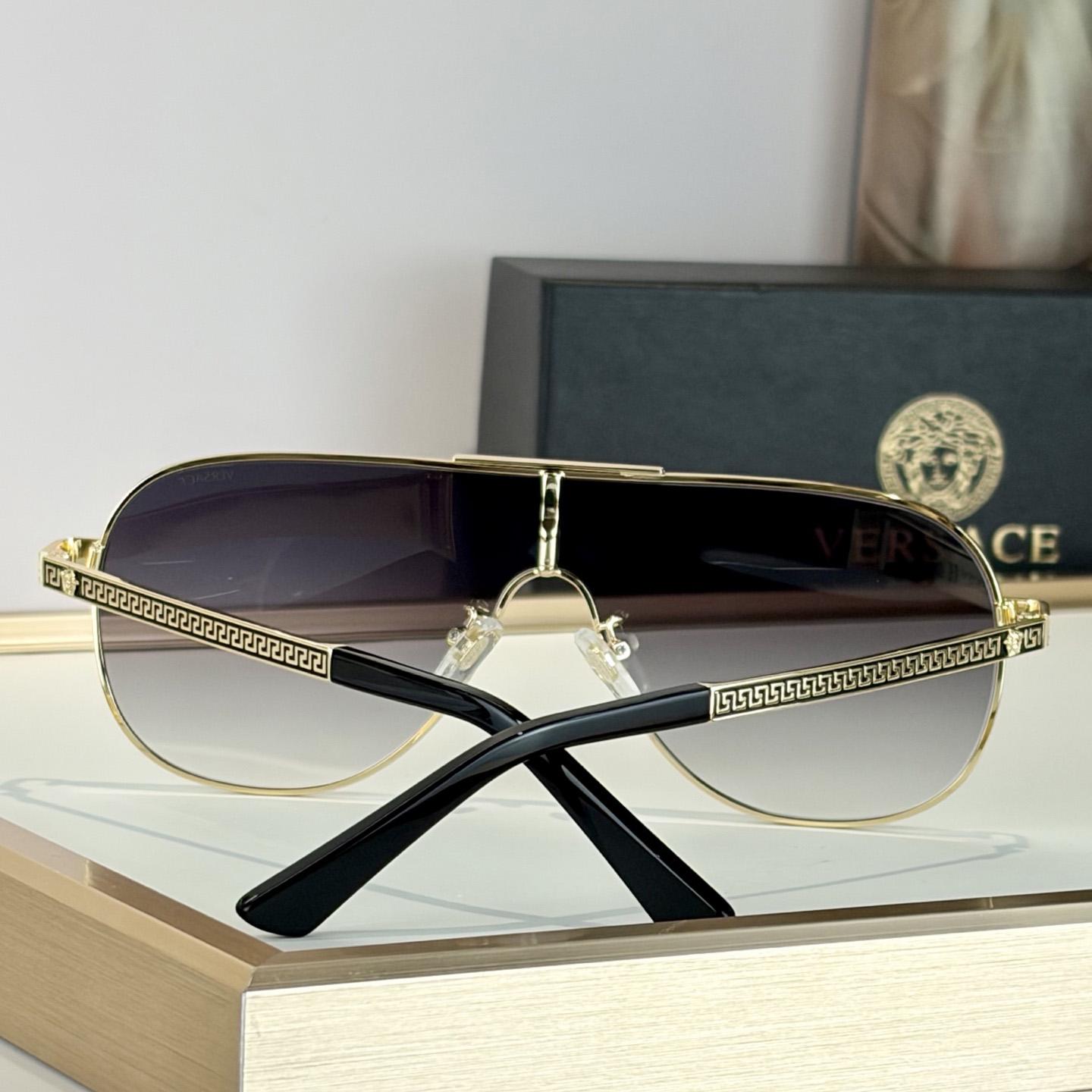 Versace VE4523U Sunglasses       - DesignerGu