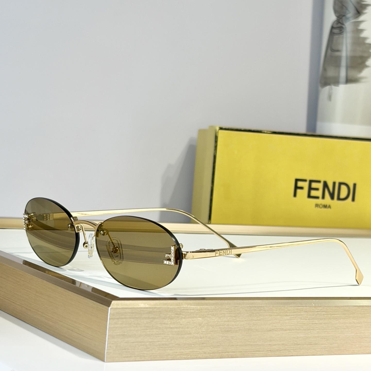 Fendi Sky FE4075US Sunglasses   - DesignerGu