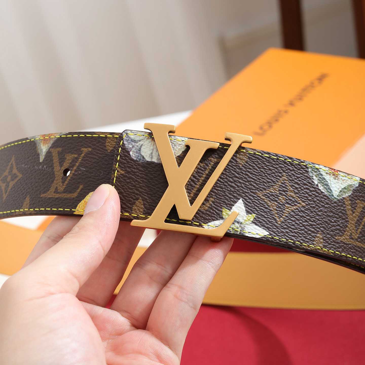 Louis Vuitton LV Initiales Monogram Flower 40mm Reversible Belt - DesignerGu