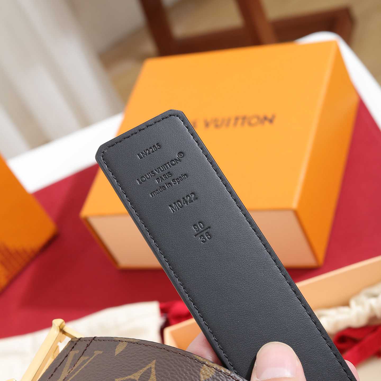 Louis Vuitton LV Pyramide 40mm Belt - DesignerGu