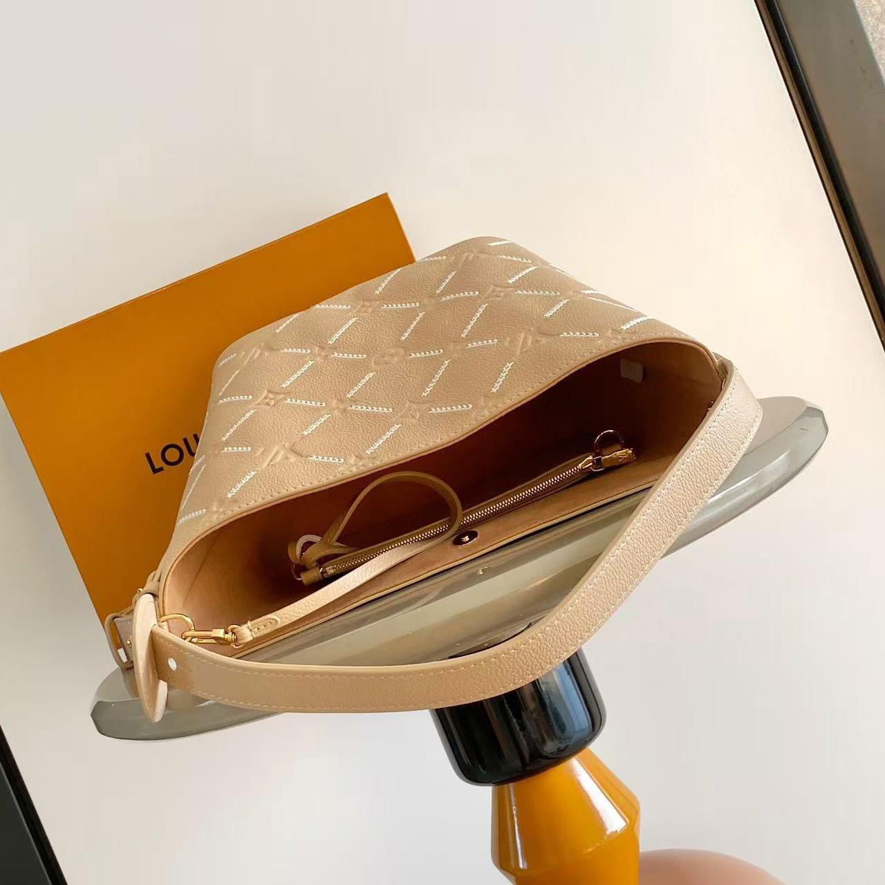 Louis Vuitton All In MM M28524 - DesignerGu