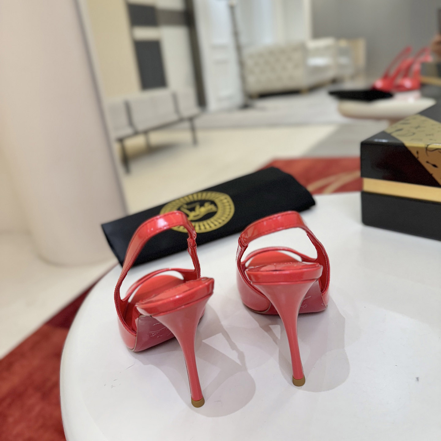 Christian Louboutin Sofia Z - DesignerGu
