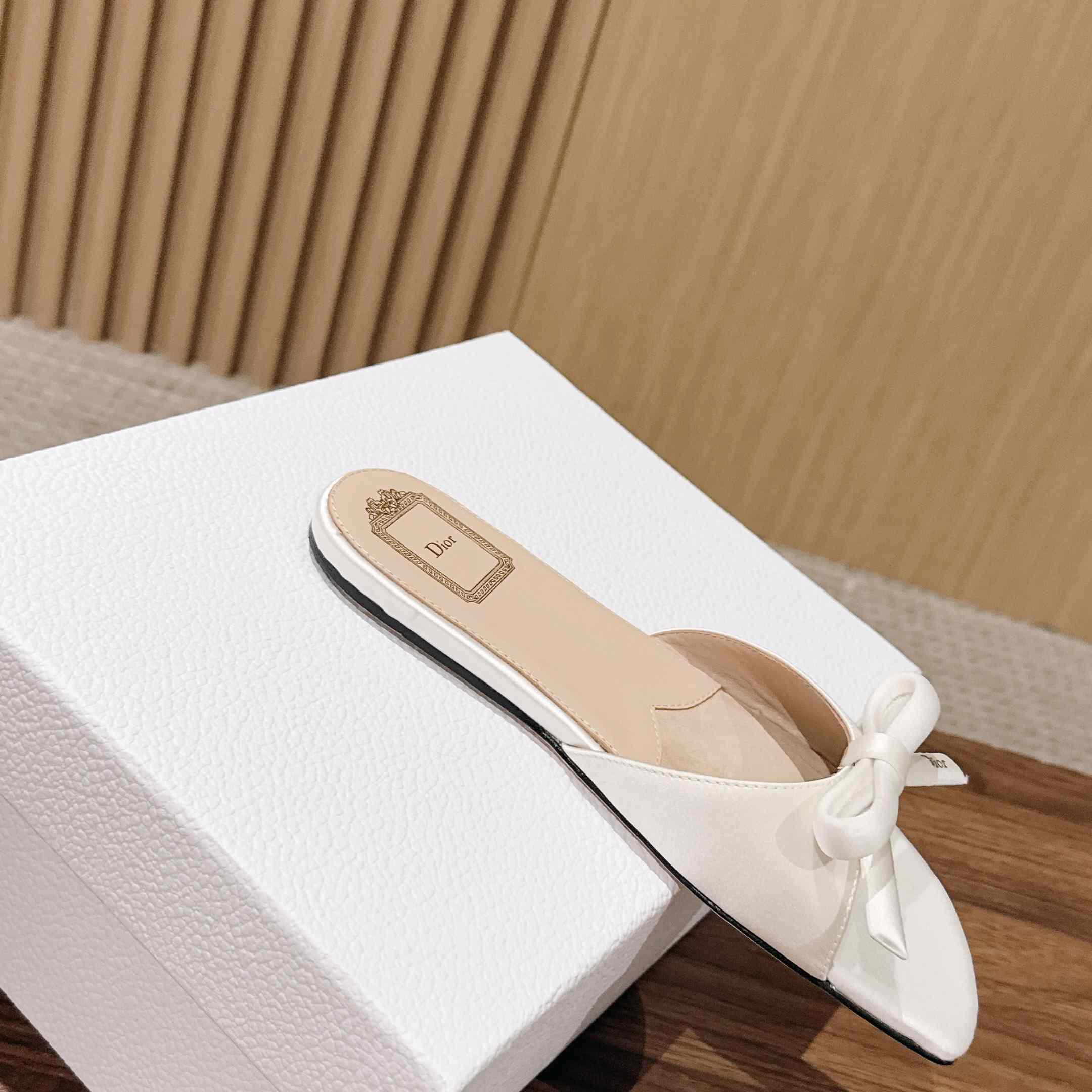 Dior Bow Slide - DesignerGu