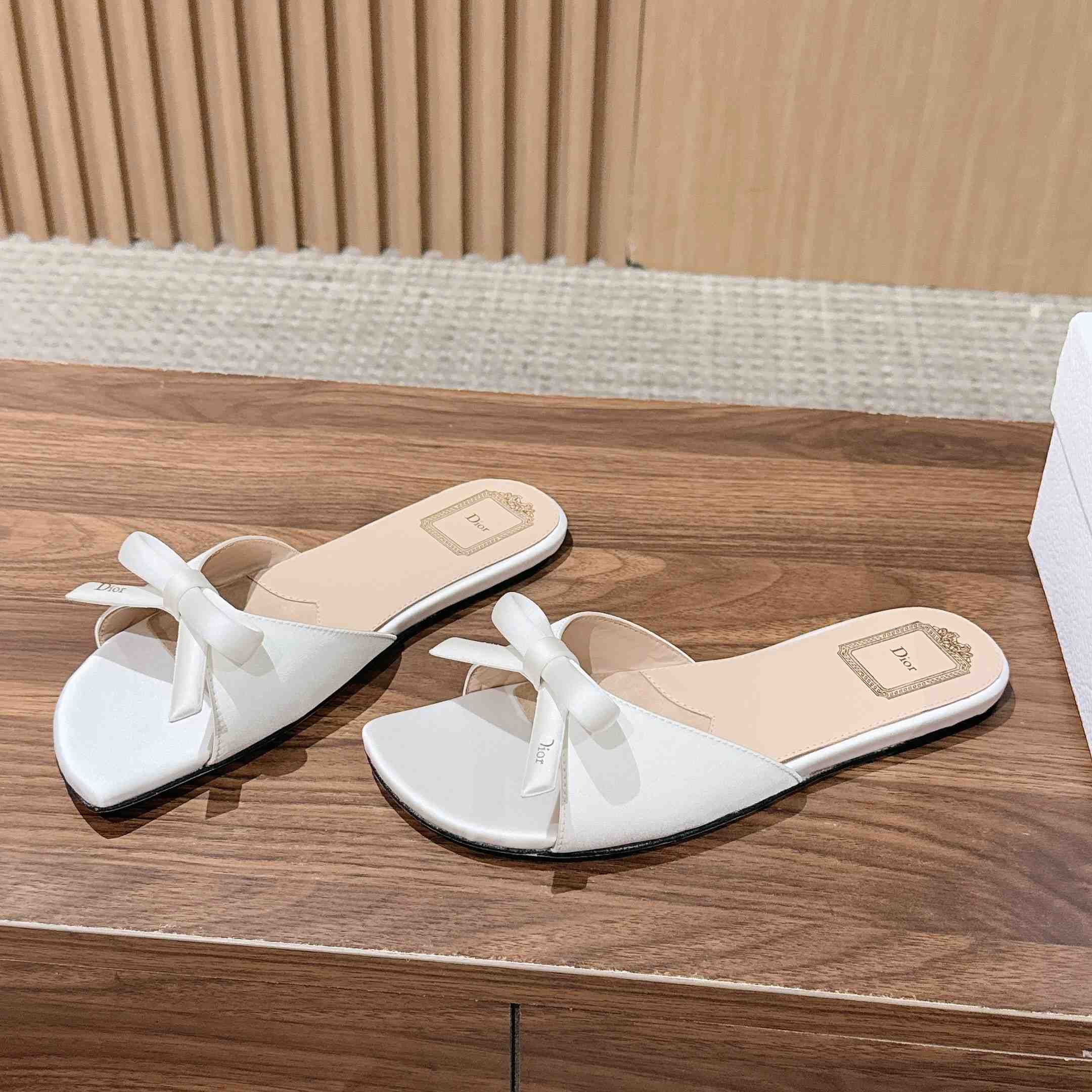 Dior Bow Slide - DesignerGu