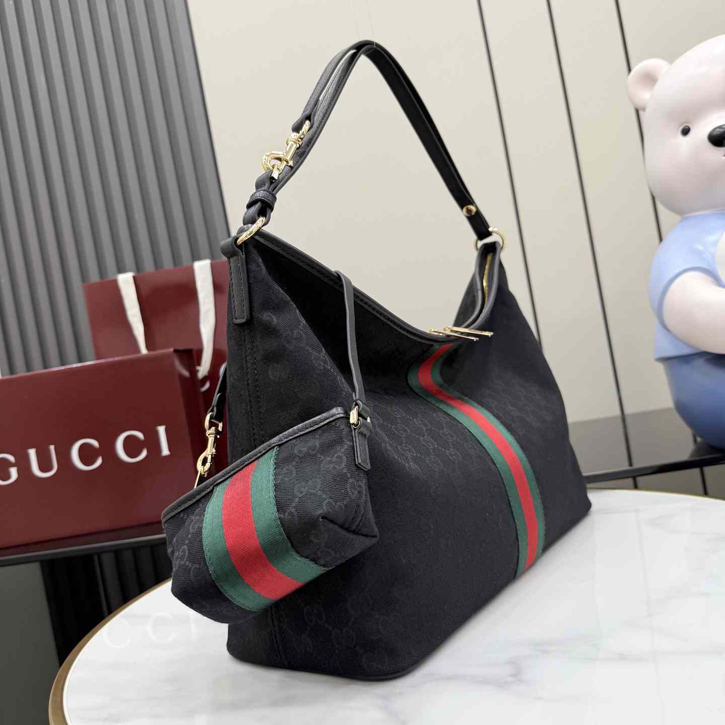 Gucci Large Shoulder Bag With Web A008NS - DesignerGu