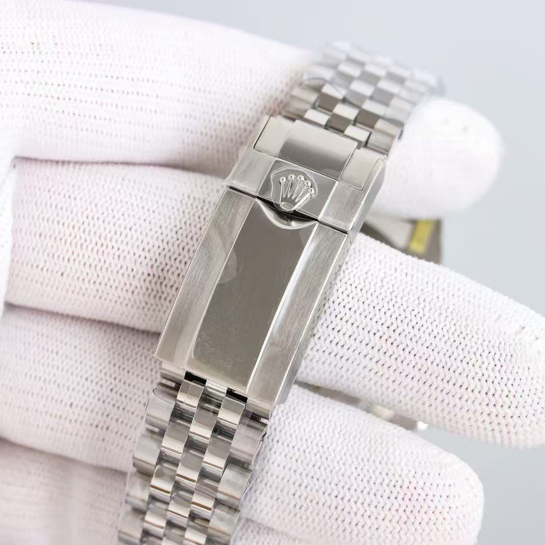 Rolex GMT-Master II  - DesignerGu
