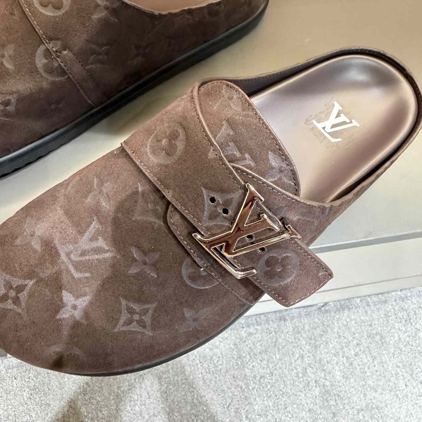 Louis Vuitton LV Easy Mule   - DesignerGu