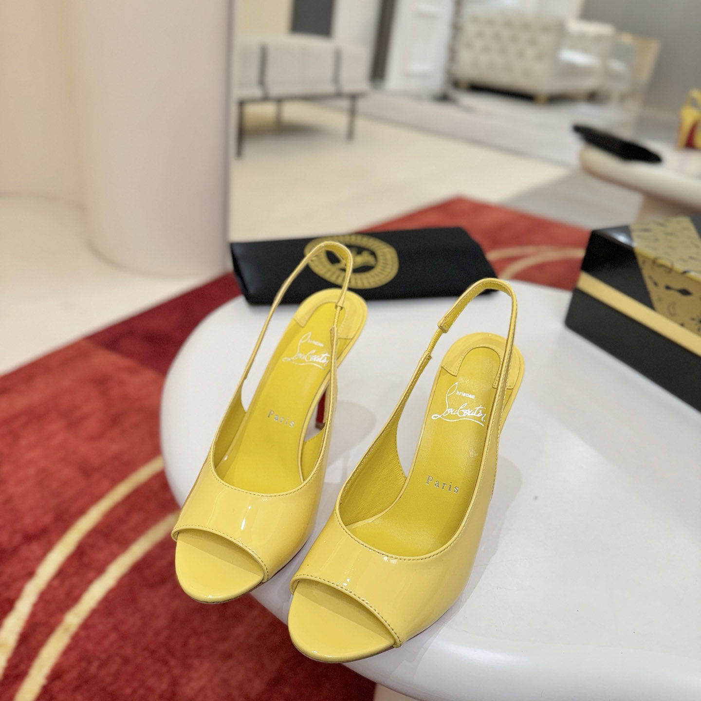 Christian Louboutin Sofia Z - DesignerGu