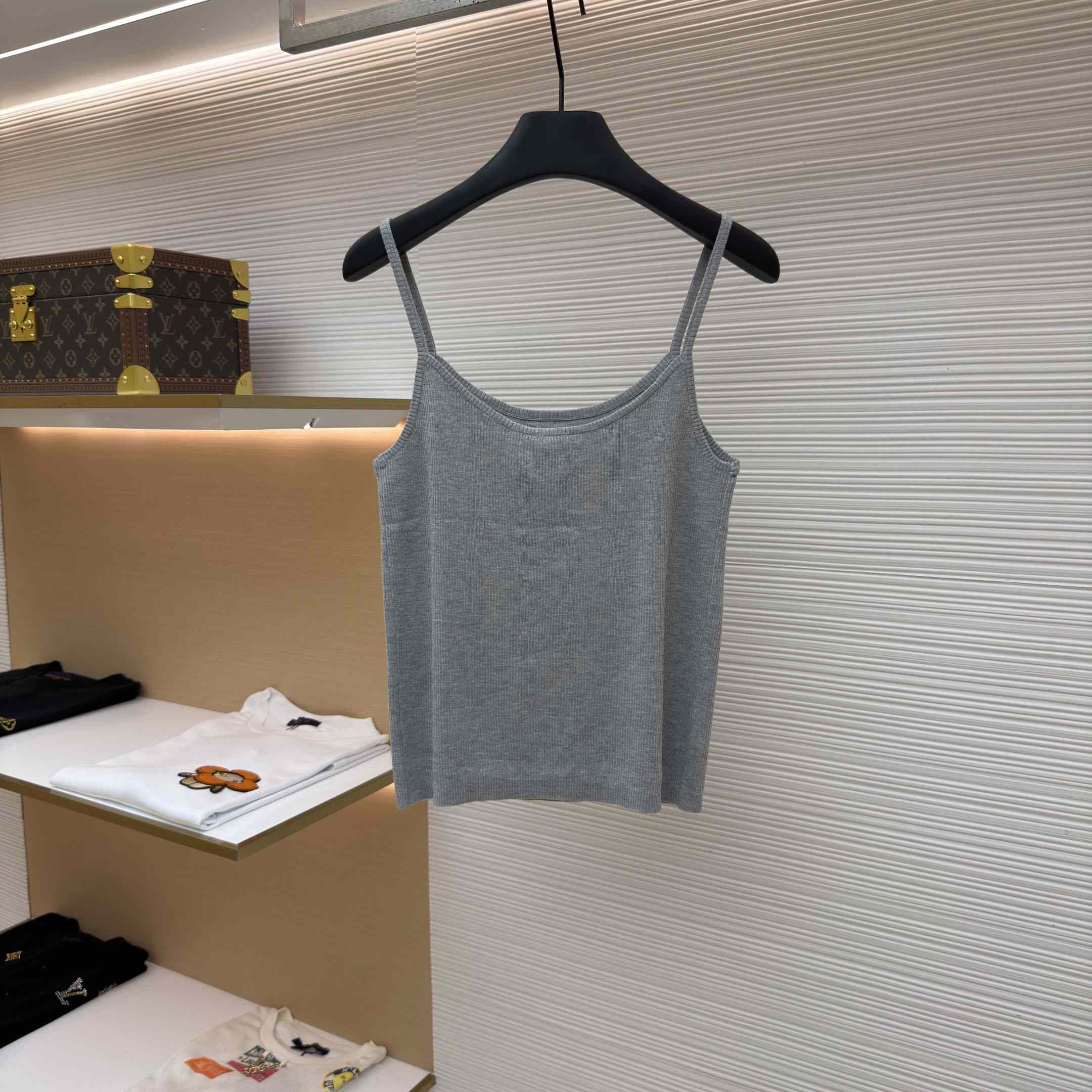 Miu Miu Seamless Top - DesignerGu