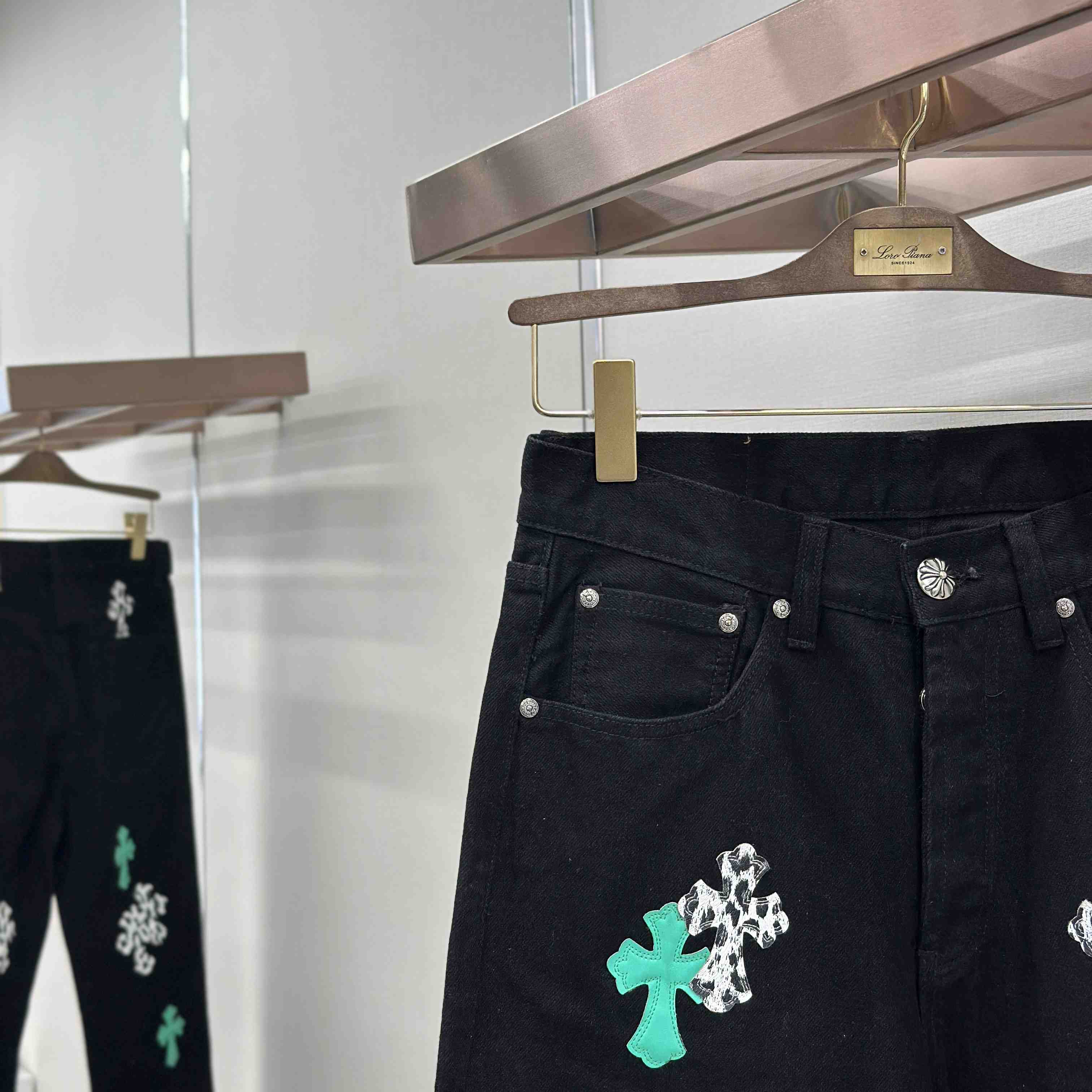 Chrome Hearts Jeans - DesignerGu
