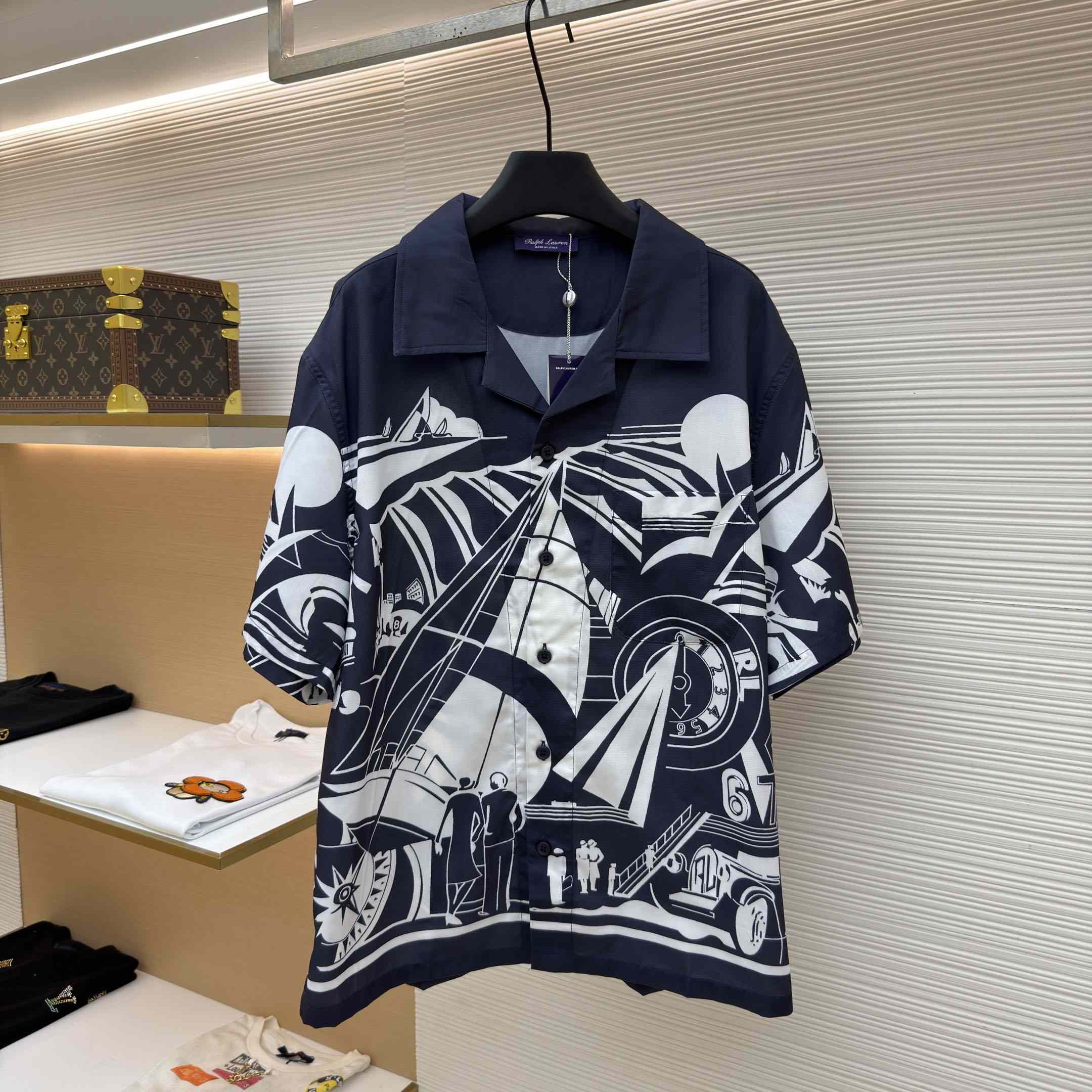  Ralph Lauren Relaxed Fit Art Deco-Print Camp Shirt - DesignerGu