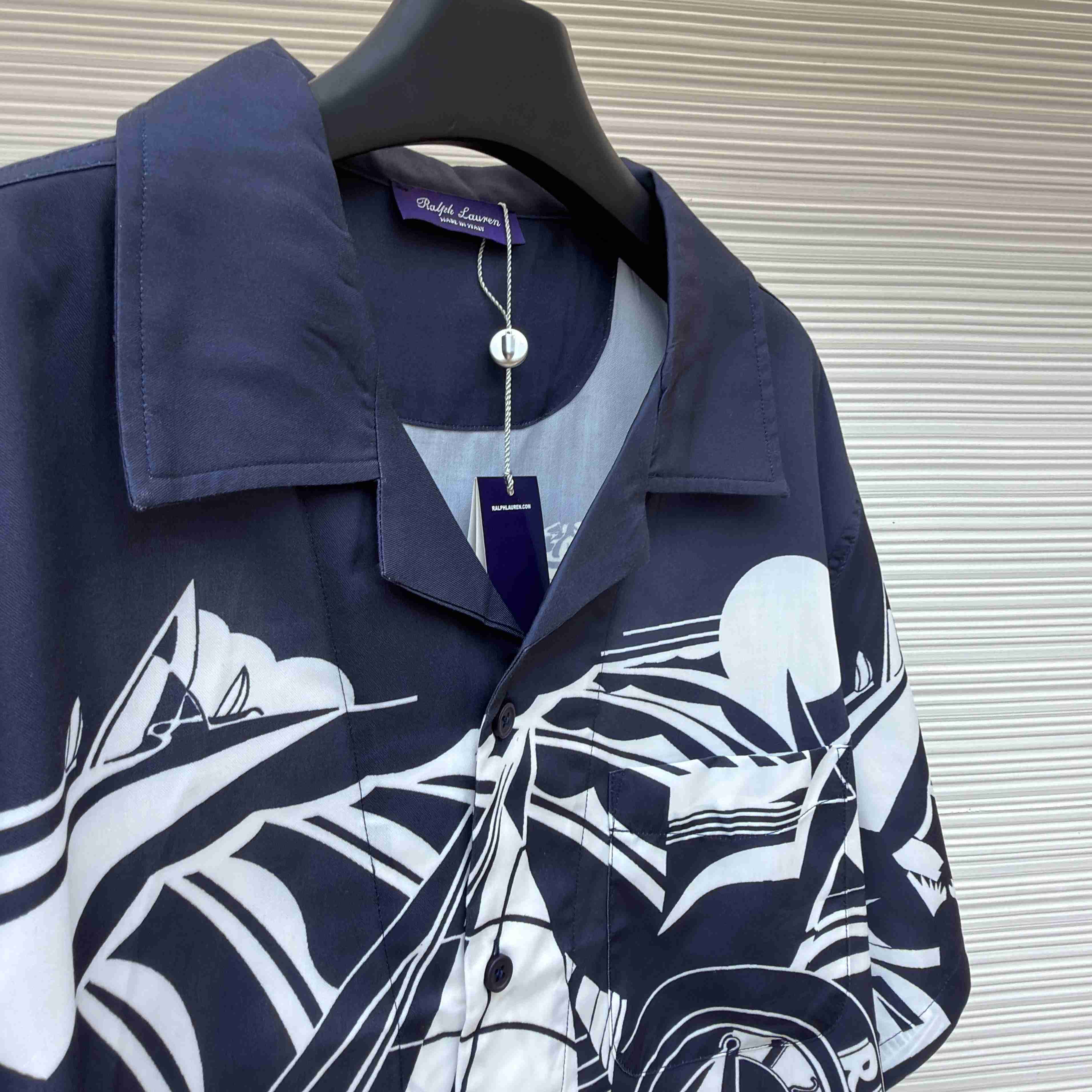  Ralph Lauren Relaxed Fit Art Deco-Print Camp Shirt - DesignerGu