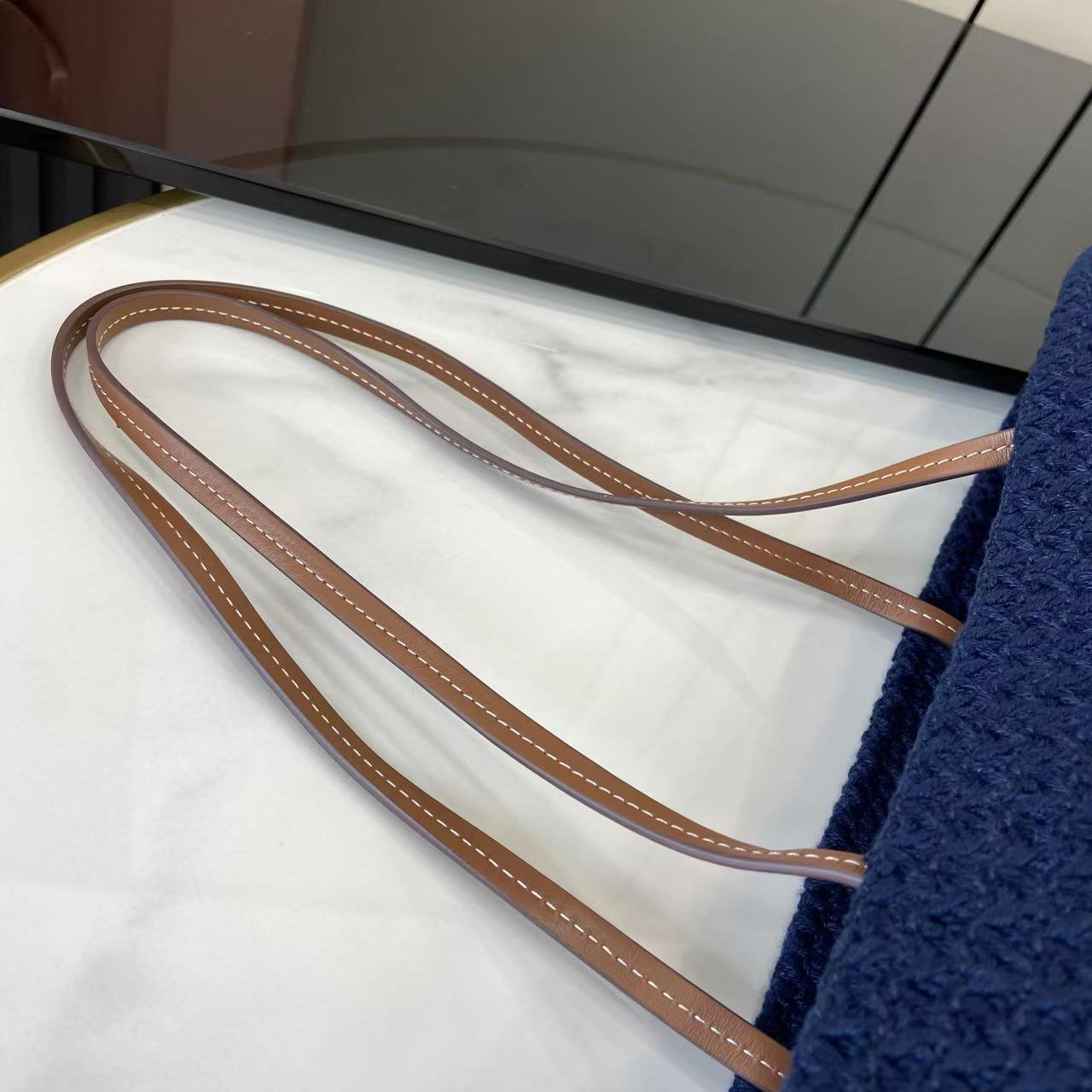 Miu Miu Raffia-Effect Woven ToteBag 5BG228 - DesignerGu