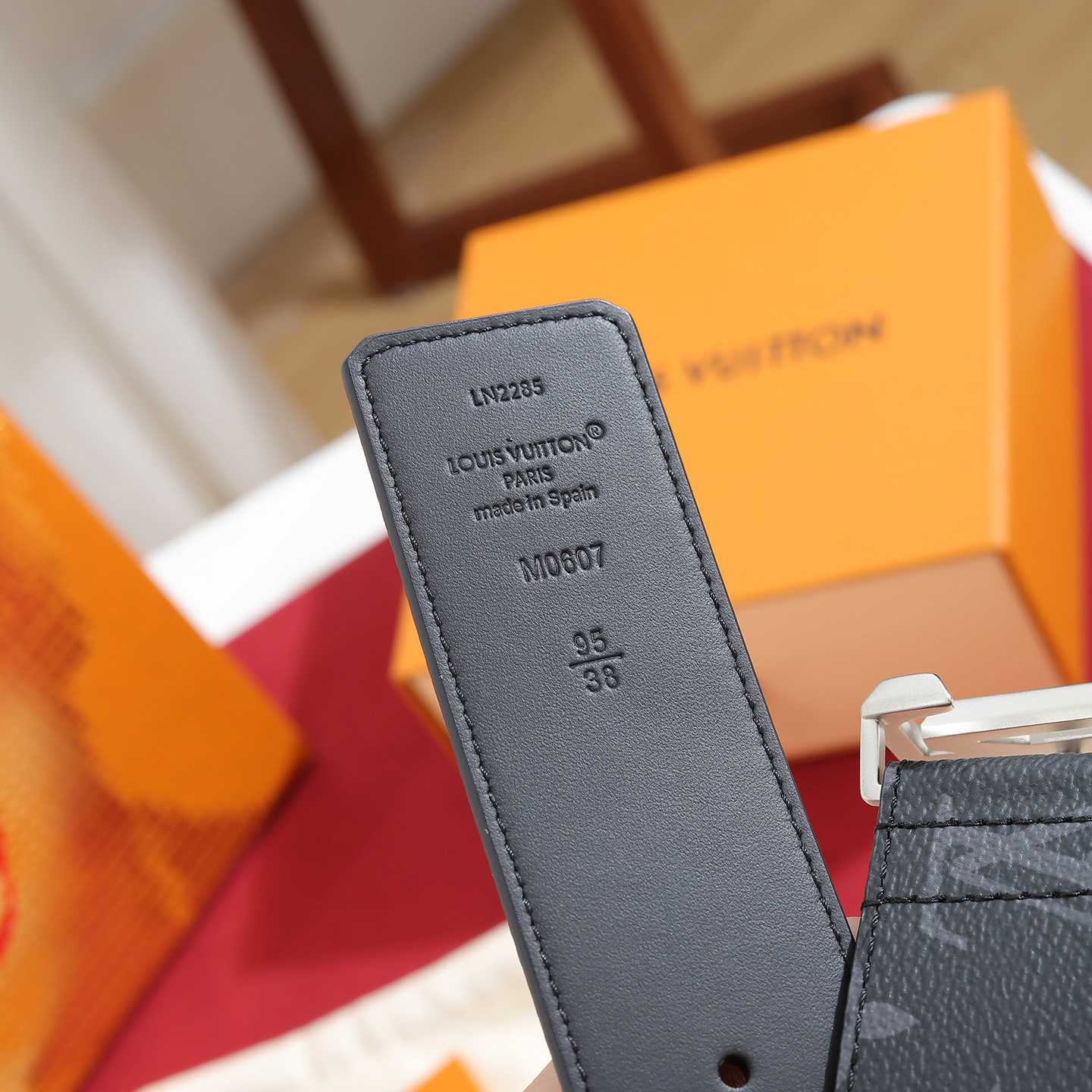 Louis Vuitton LV Pyramide 40mm Belt - DesignerGu