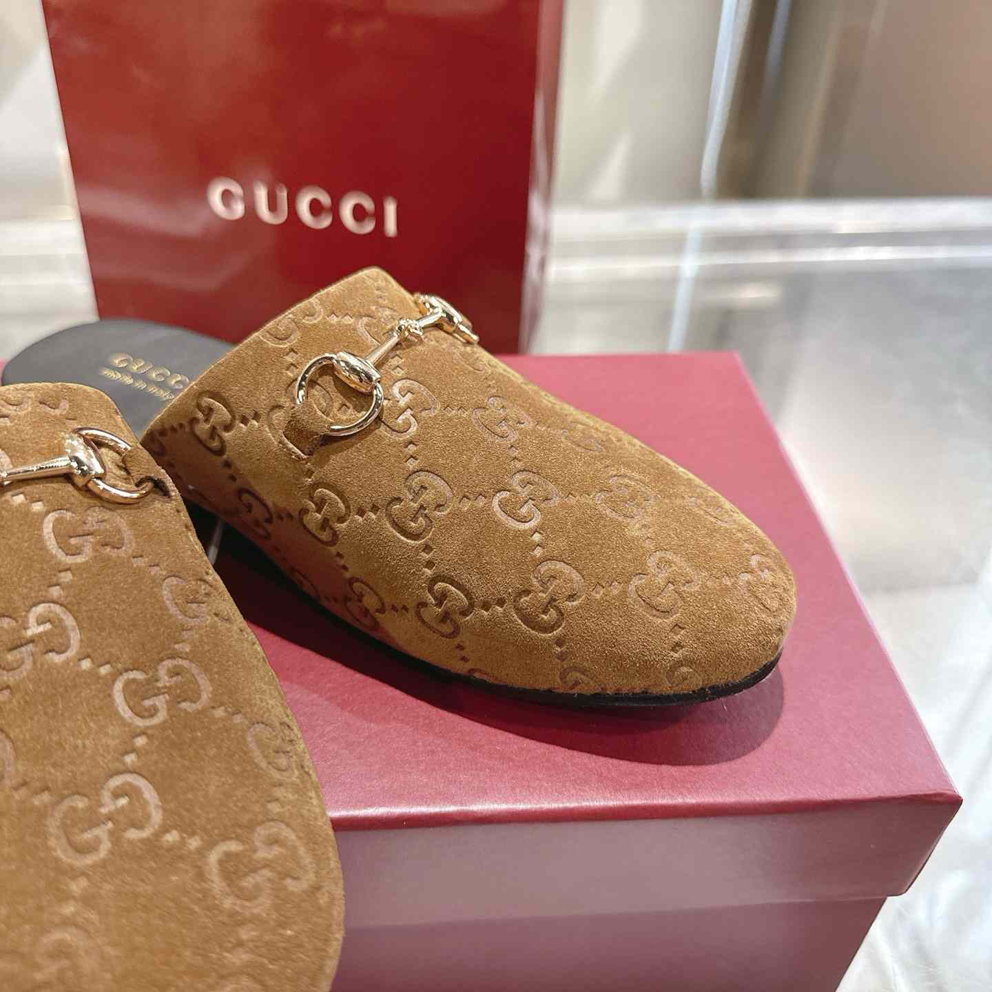 Gucci   Lucy Logo Suede Mule Loafers - DesignerGu