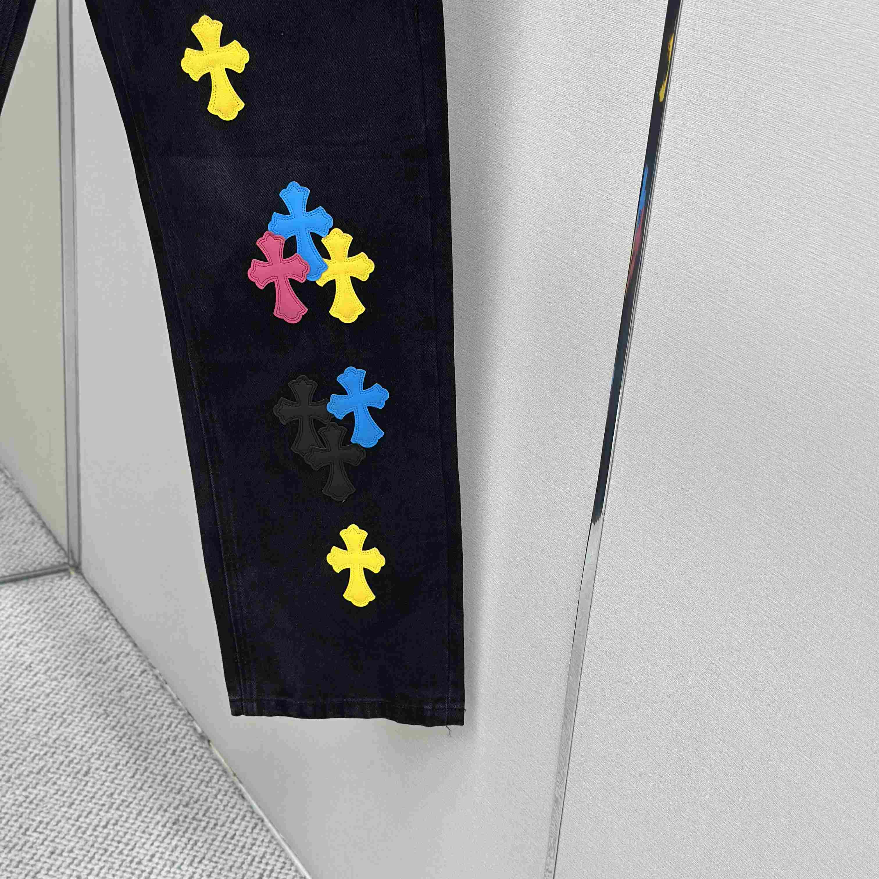 Chrome Hearts Jeans - DesignerGu