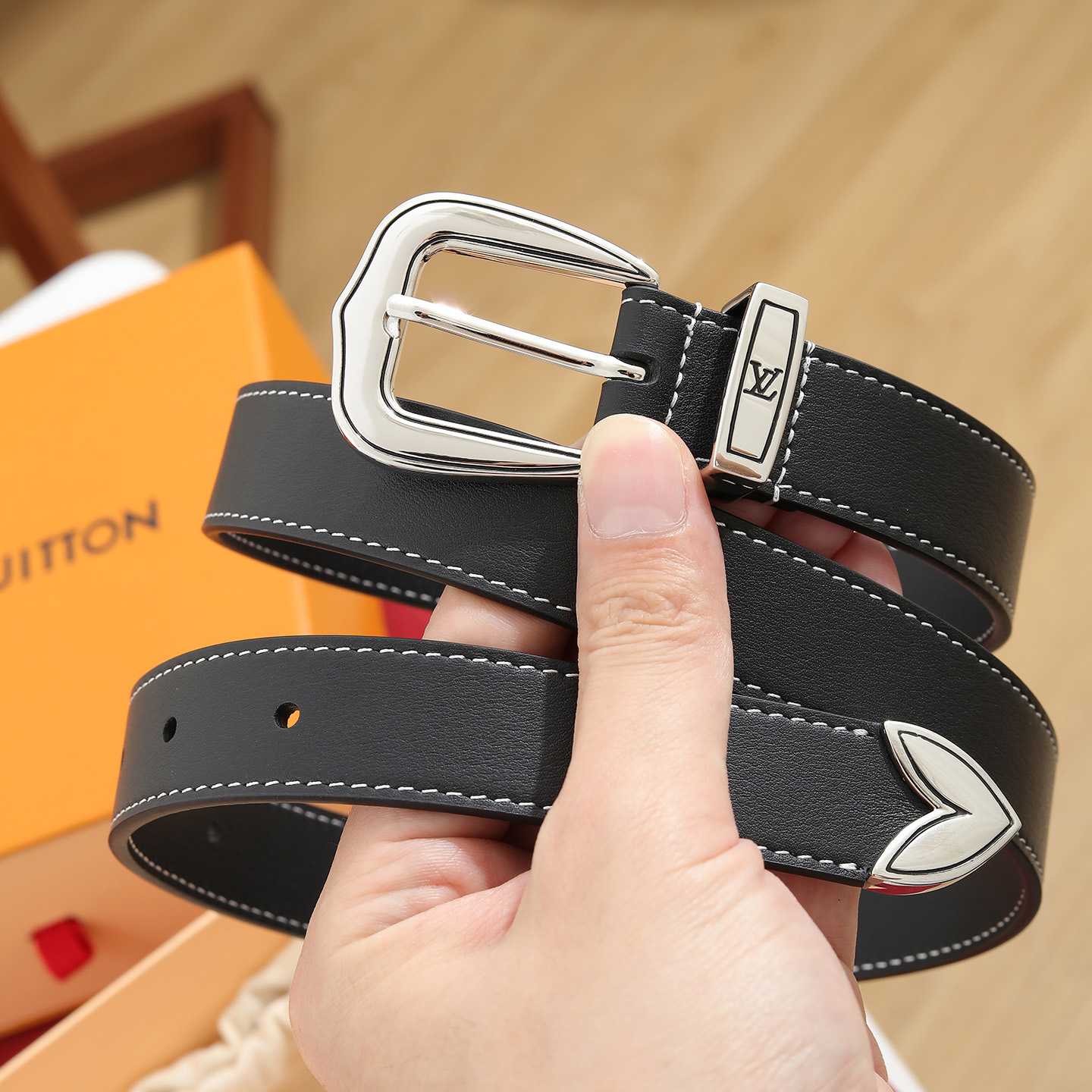 Louis Vuitton LV Dust 25mm Belt - DesignerGu