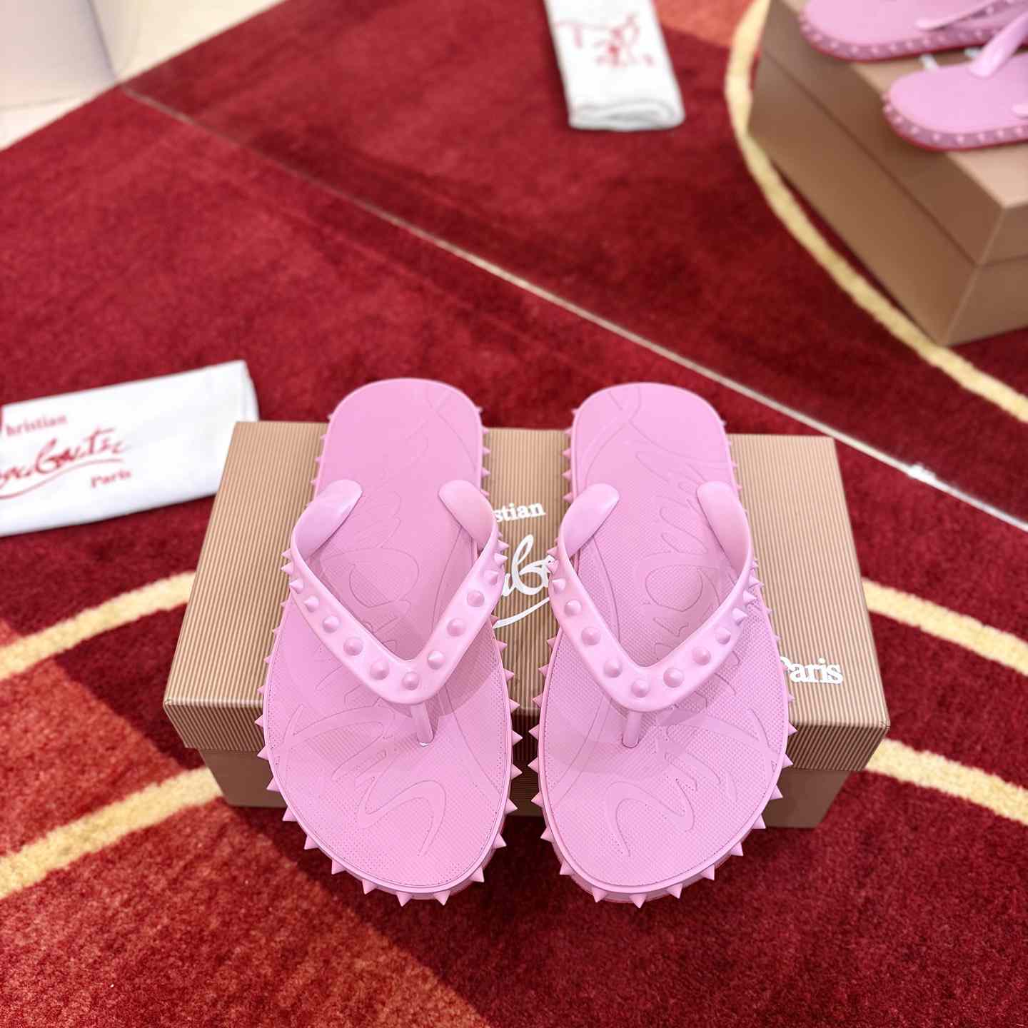 Christian Louboutin Super Loubi Flip Flops - DesignerGu